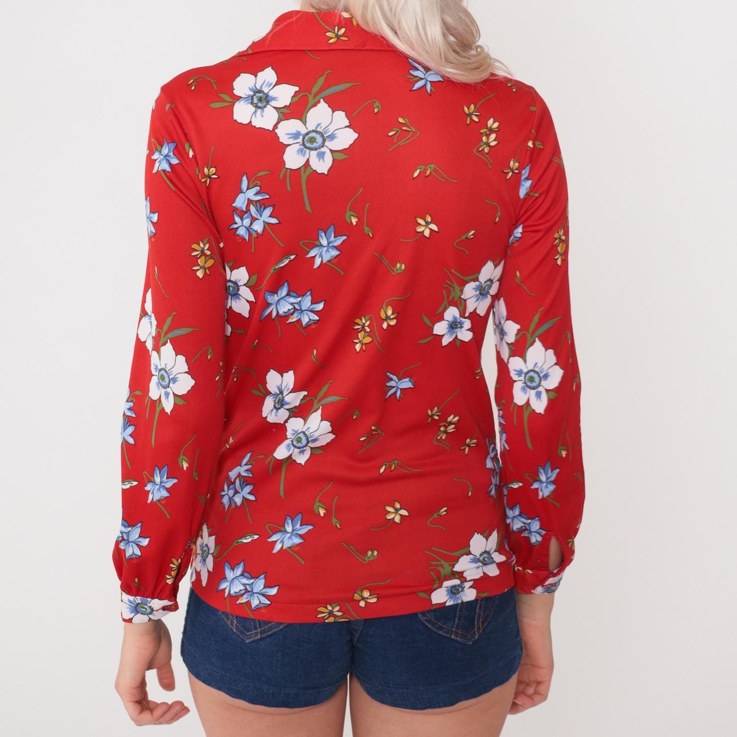 70s Red Floral Polyester Button-Up Blouse White Blue Poppy Print Small