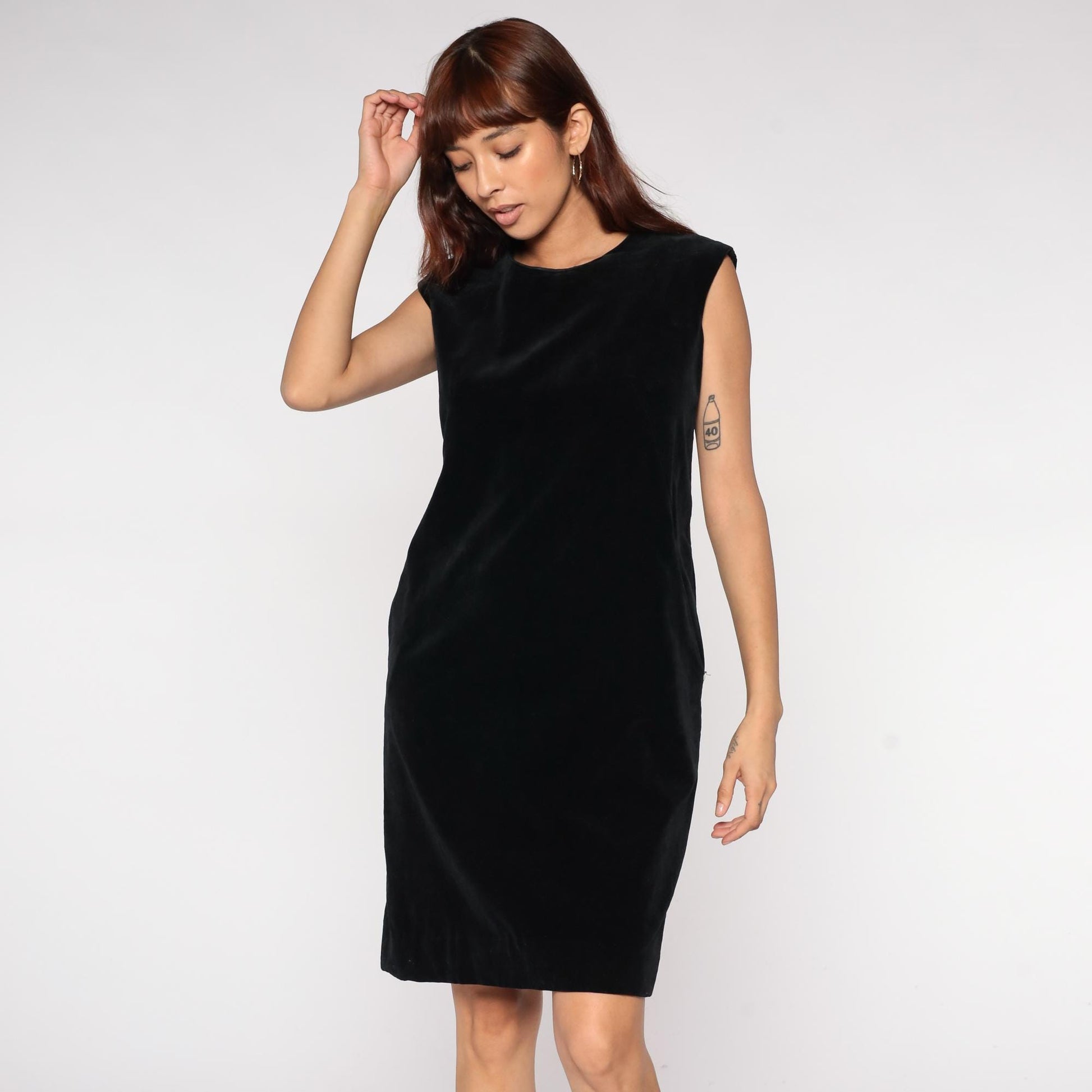 1970s Black Velvet Mini Dress Sleeveless Crew Neck Back Zip Medium M