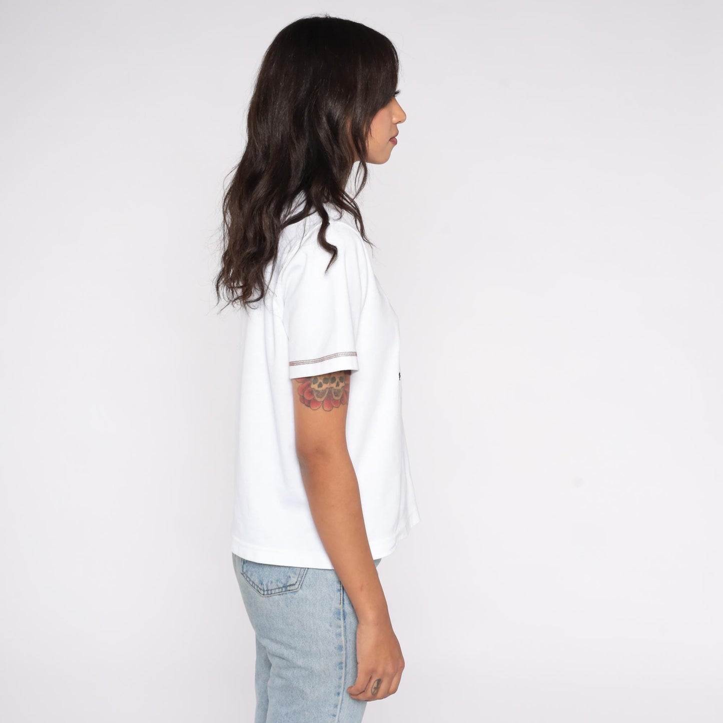 90s Cat Book Lover Graphic Tee White Embroidered Quote Small Petite