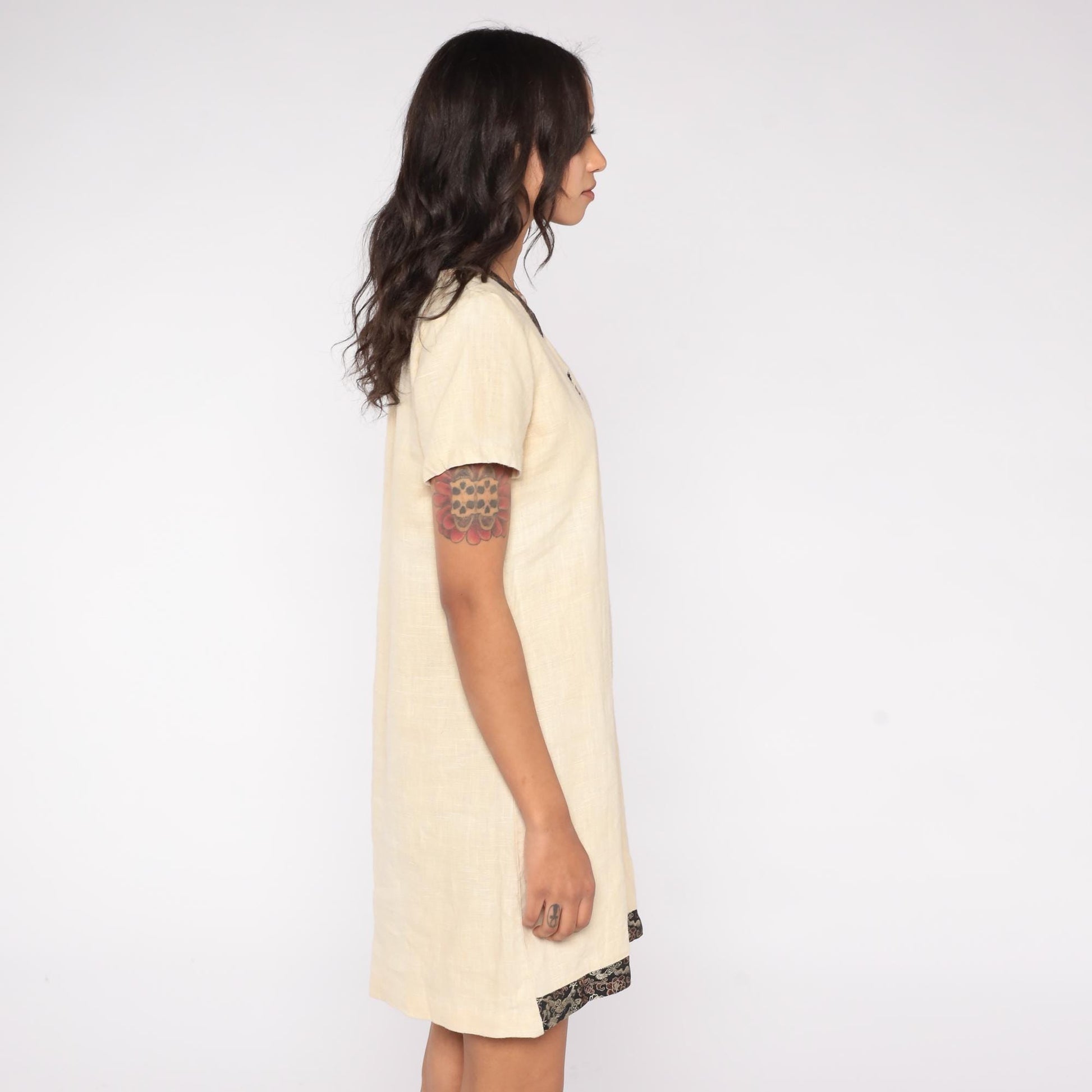 90s Mariko Beige Linen Dragon Embroidery Mini Dress Short Sleeve Medium M