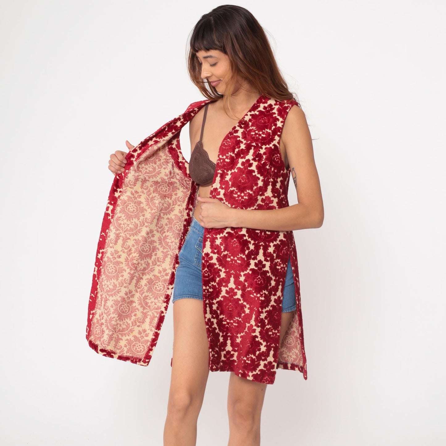 1970s VIP Red Velvet Floral Vest Sleeveless Long Open Front Small Medium