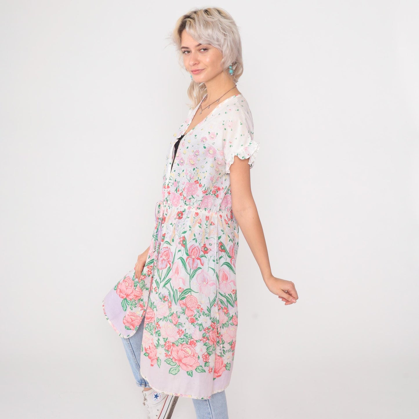 70s Pink Rose Floral Duster Jacket White Cotton Empire Waist Maxi Robe Small