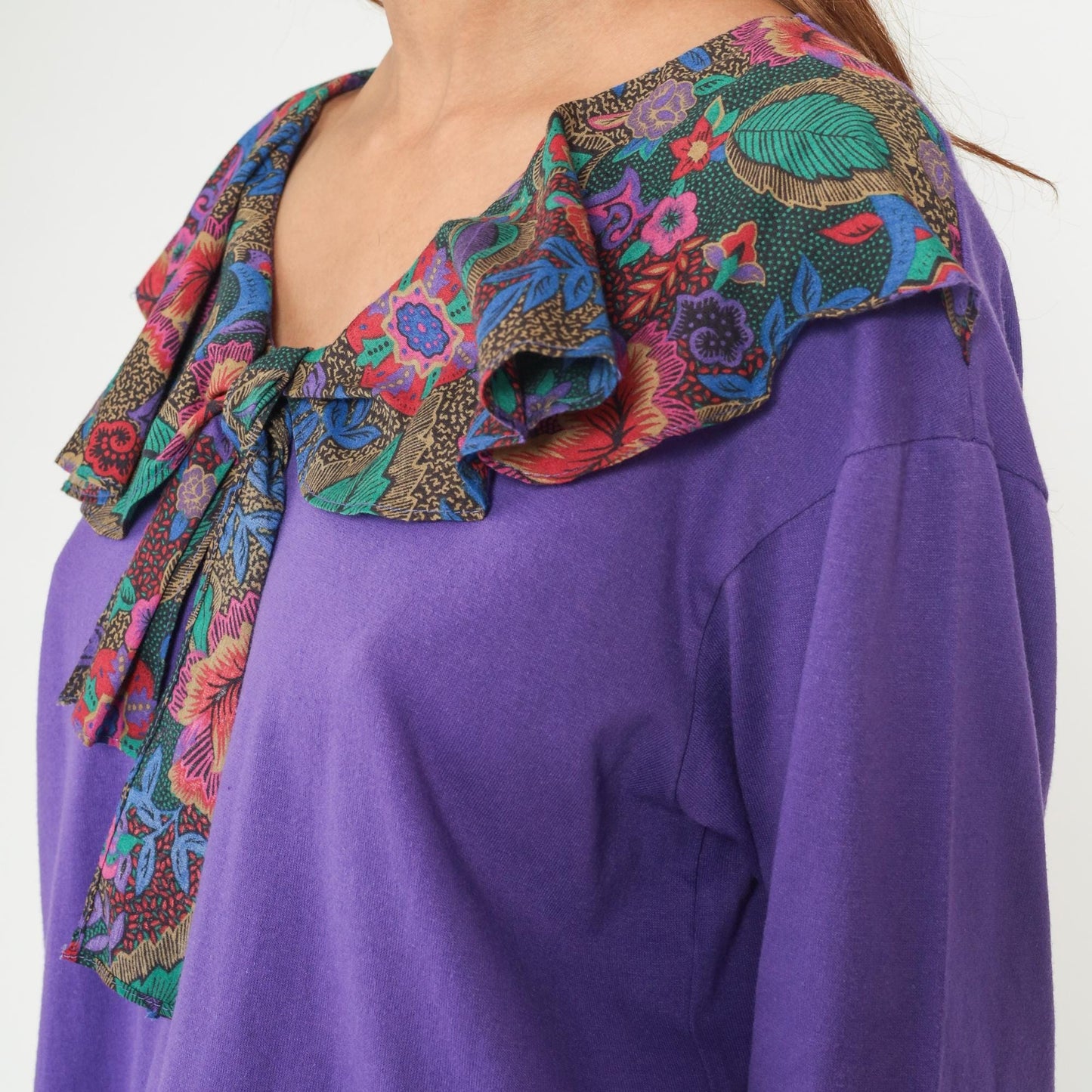 90s Purple Floral Tie Neck Cotton Blouse Long Sleeve V-Neck Medium M