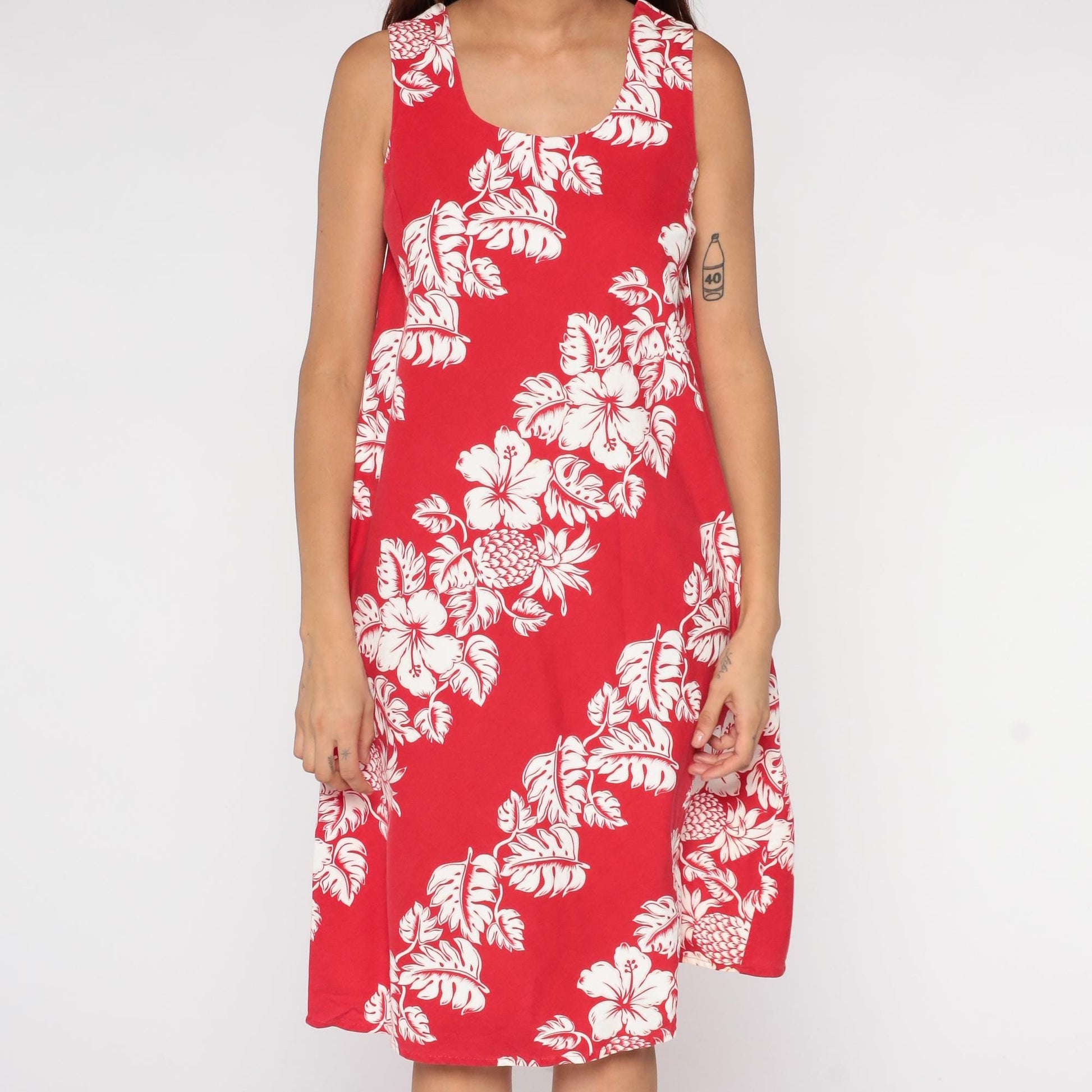 90s Hawaiian Dress Red Tropical Hibiscus Pineapple Print Sleeveless Knee-Length Medium M
