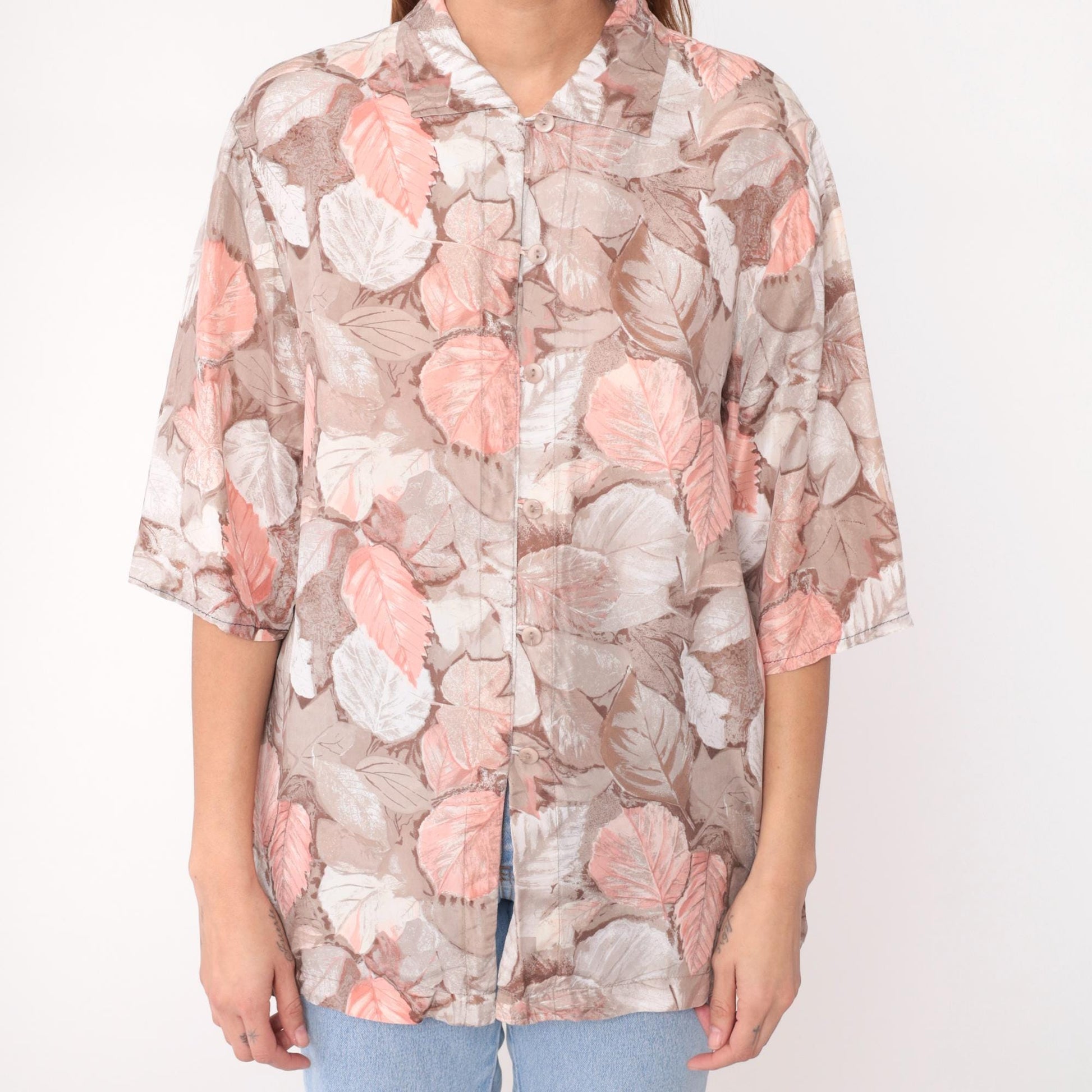 90s Silk Leaf Botanical Blouse Pointed Collar Three-Quarter Sleeve Beige Medium M