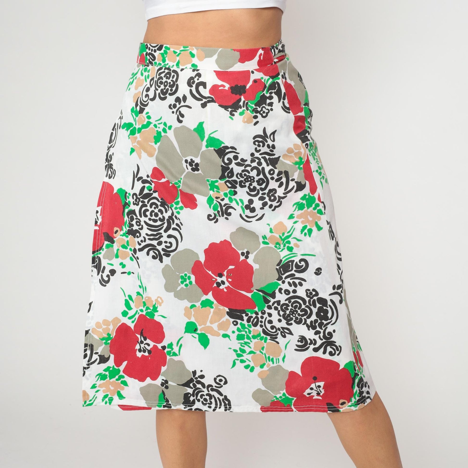 80s Floral Wrap Skirt Red White Black Green Knee-Length Tie Waist Medium