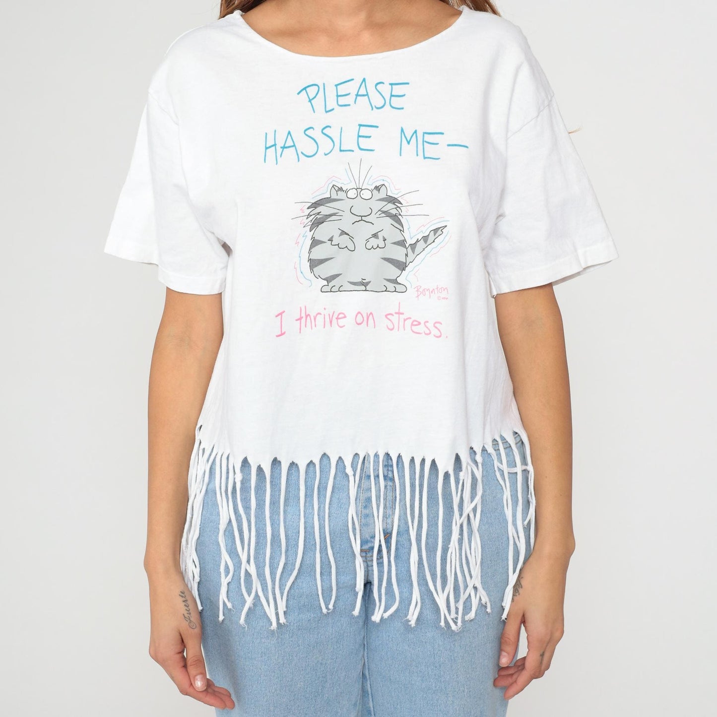 90s Cat Graphic T-Shirt White Fringe Hem Stress Slogan Tee Small
