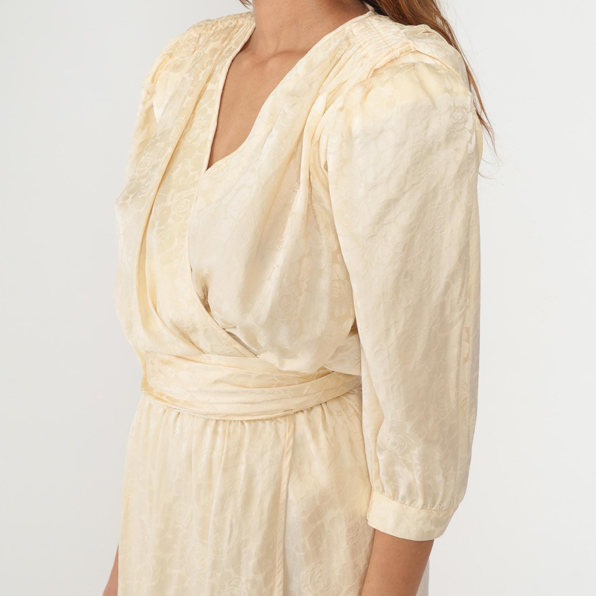 90s Argenti Silk Wrap Dress Cream Floral Jacquard V-Neck Small S