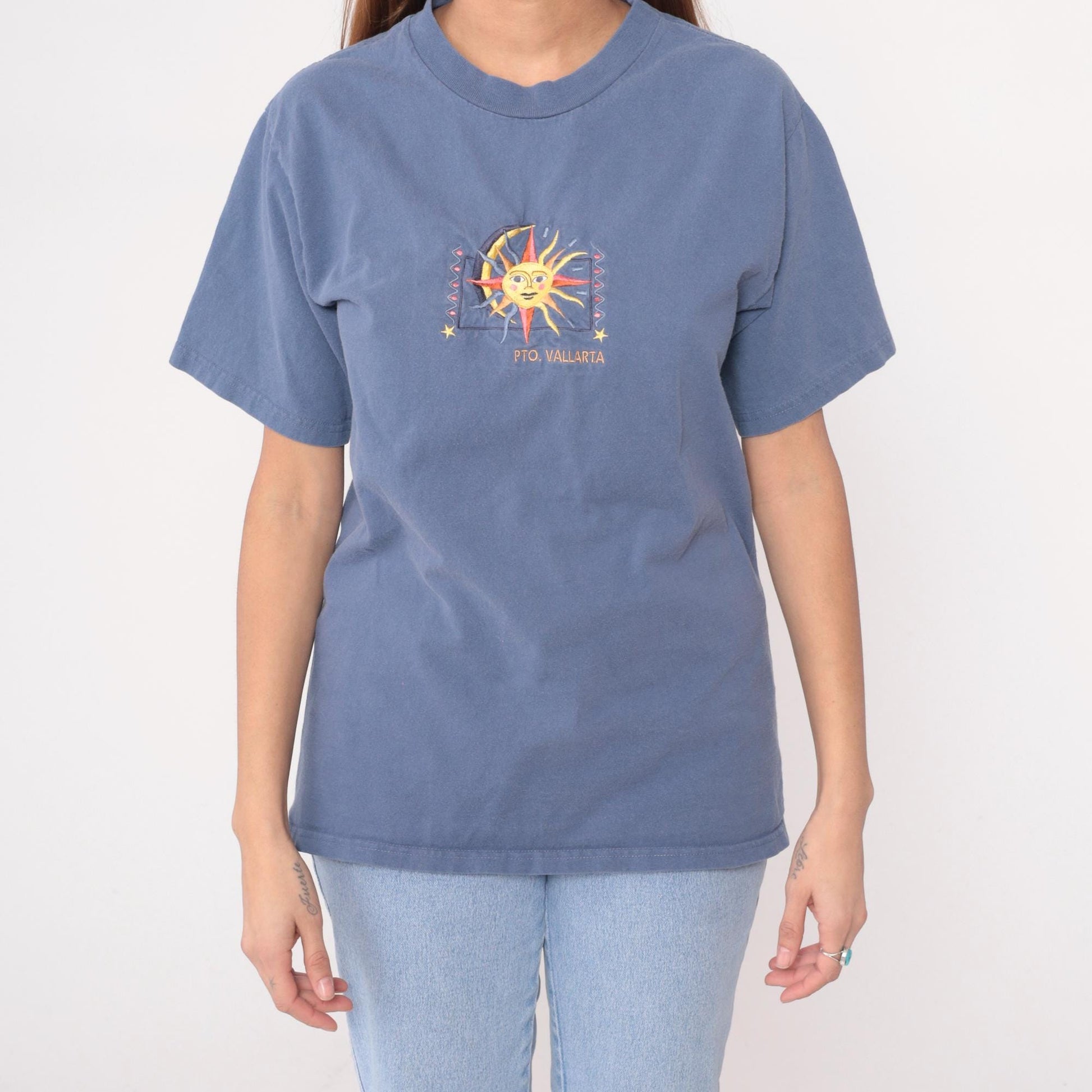 90s Yacht Club Puerto Vallarta Tee Sun Moon Embroidered Graphic Blue Medium