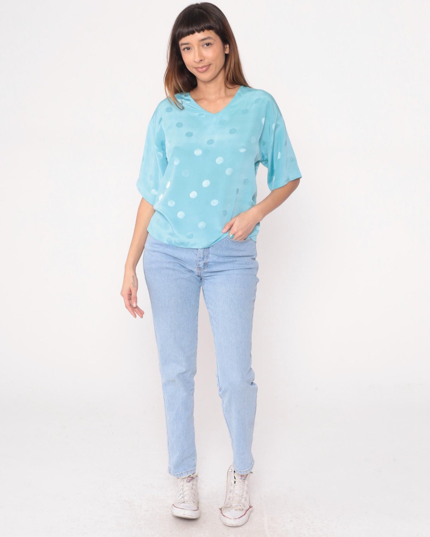90s Powder Blue Polka Dot V-Neck Blouse Short Sleeve Medium M