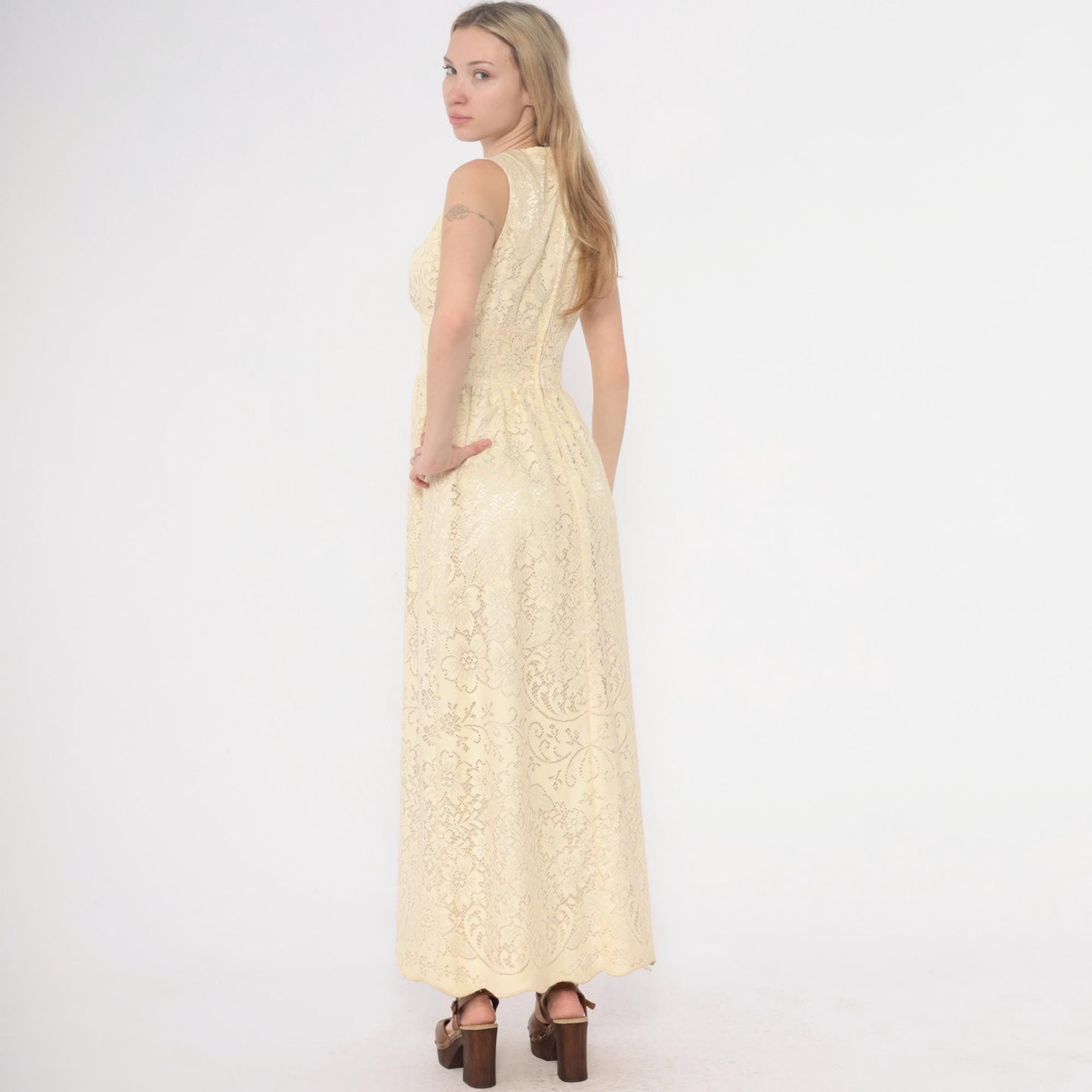 70s Ivory Lace Maxi Dress V-Neck Empire Waist Sleeveless Small S