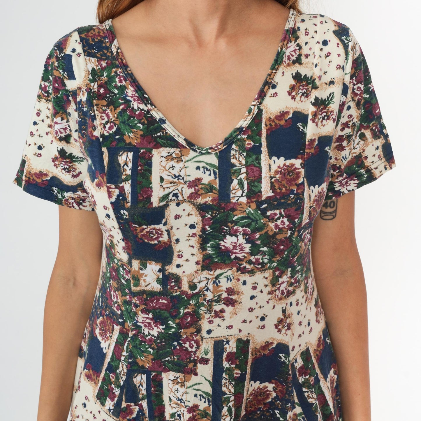 90s Patchwork Floral Midi Dress Cream Navy Burgundy Green Cotton V-Neck Medium M