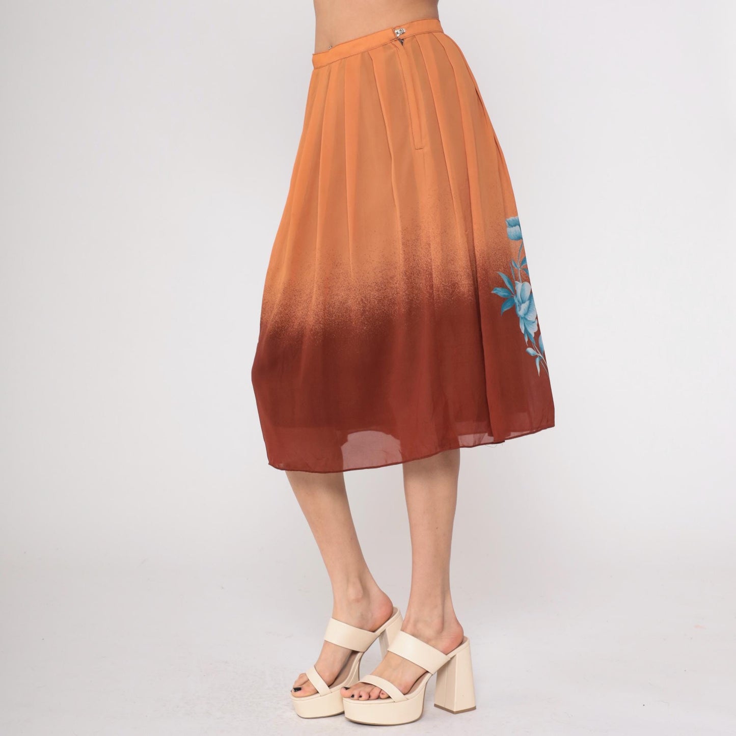 70s Peachy Brown Ombre Pleated Knee Skirt Blue Floral Small