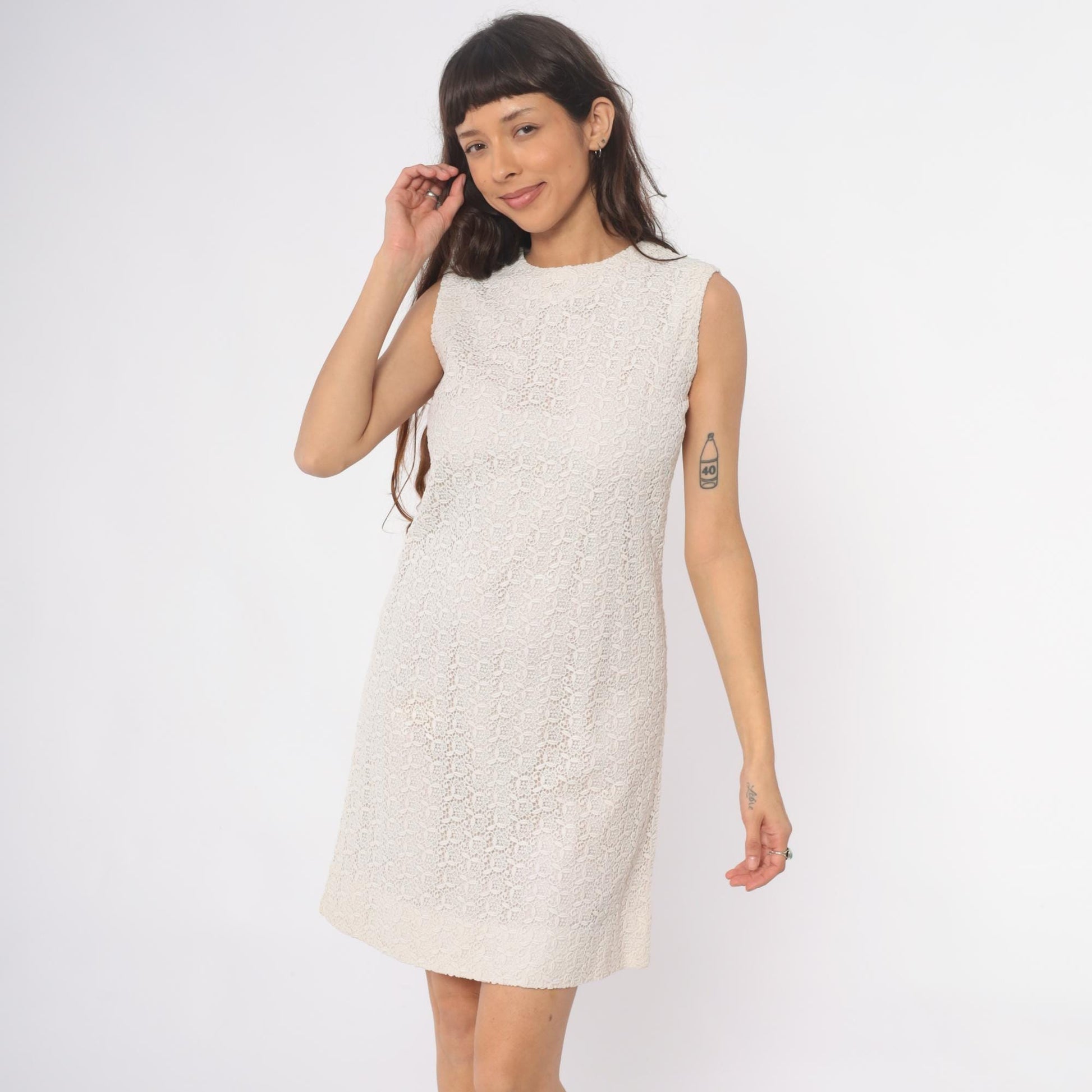 60s Cream Lace Shift Dress Sleeveless A-Line Mini Round Neck Small S