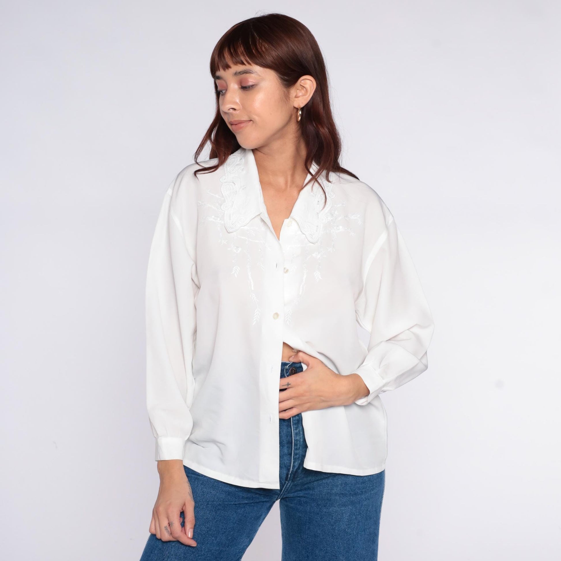 90s Embroidered Collar Blouse White Button Front Long Sleeve Medium
