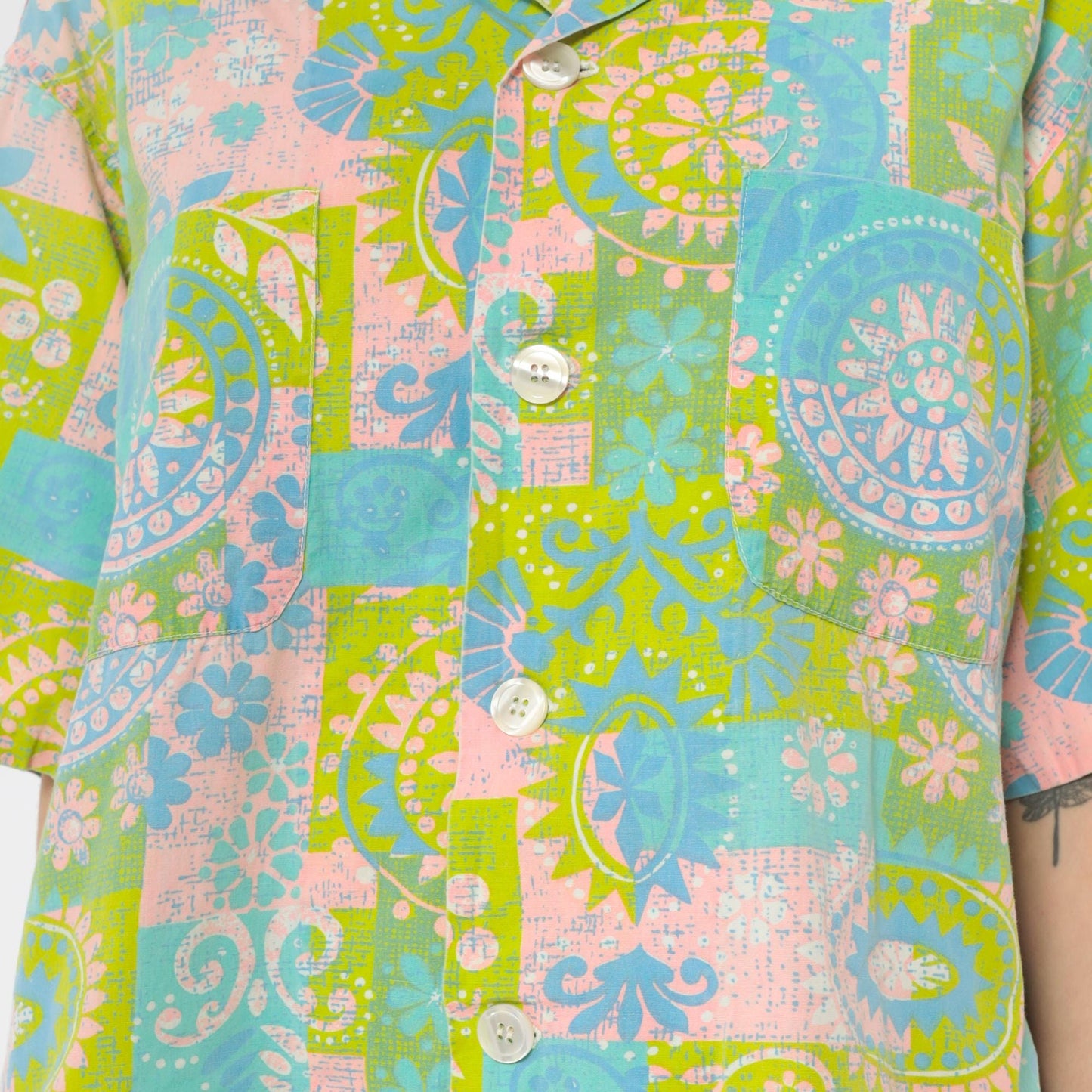 70s Paisley Patchwork Blouse Green Pink Blue Floral Button-Up Extra Large XL