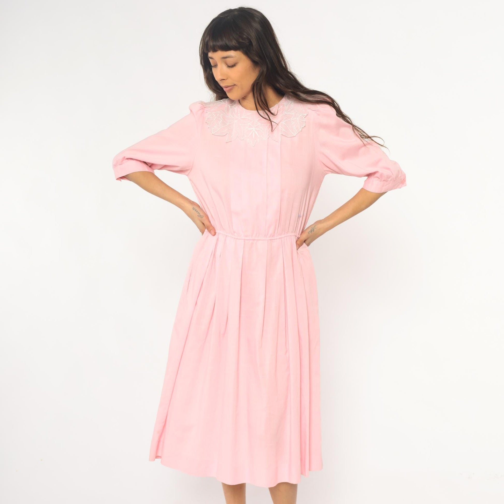90s Blush Pink Midi Dress Embroidered Floral Collar Puff Sleeve Medium
