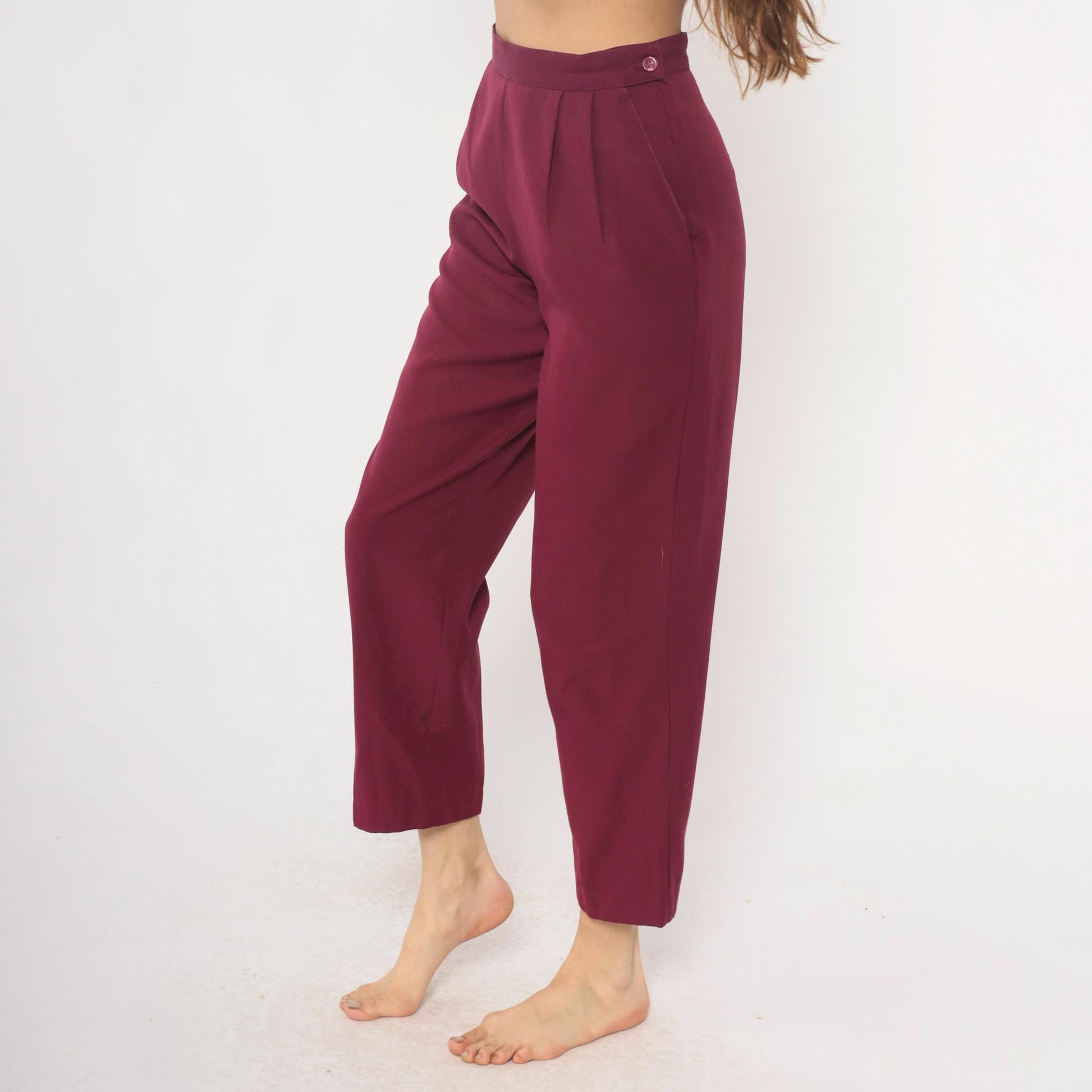 80s Burgundy High-Waist Pleated Tapered Trousers Cropped Length Medium