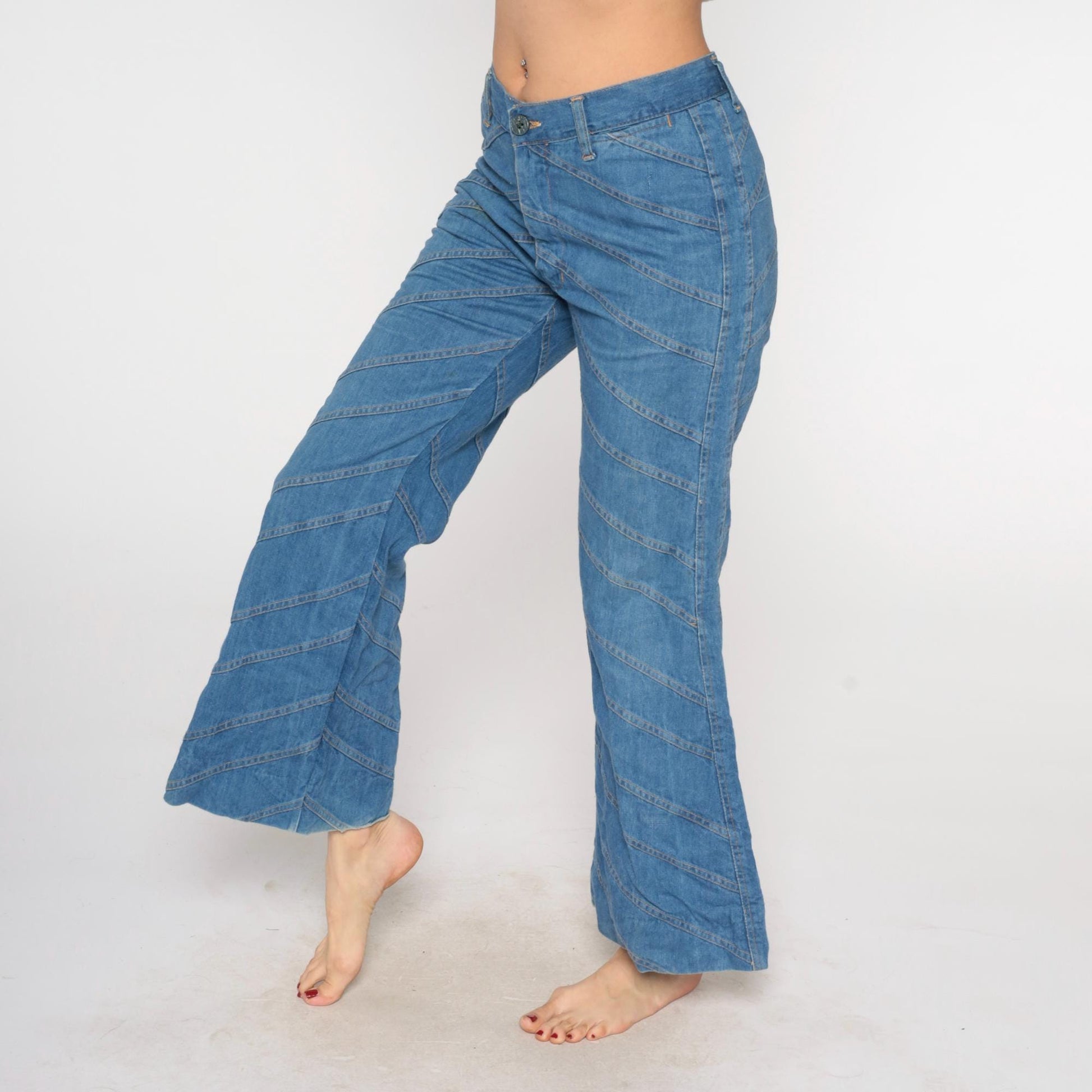 70s Light Blue Denim Bell Bottom Jeans Chevron Seam High Waist Large