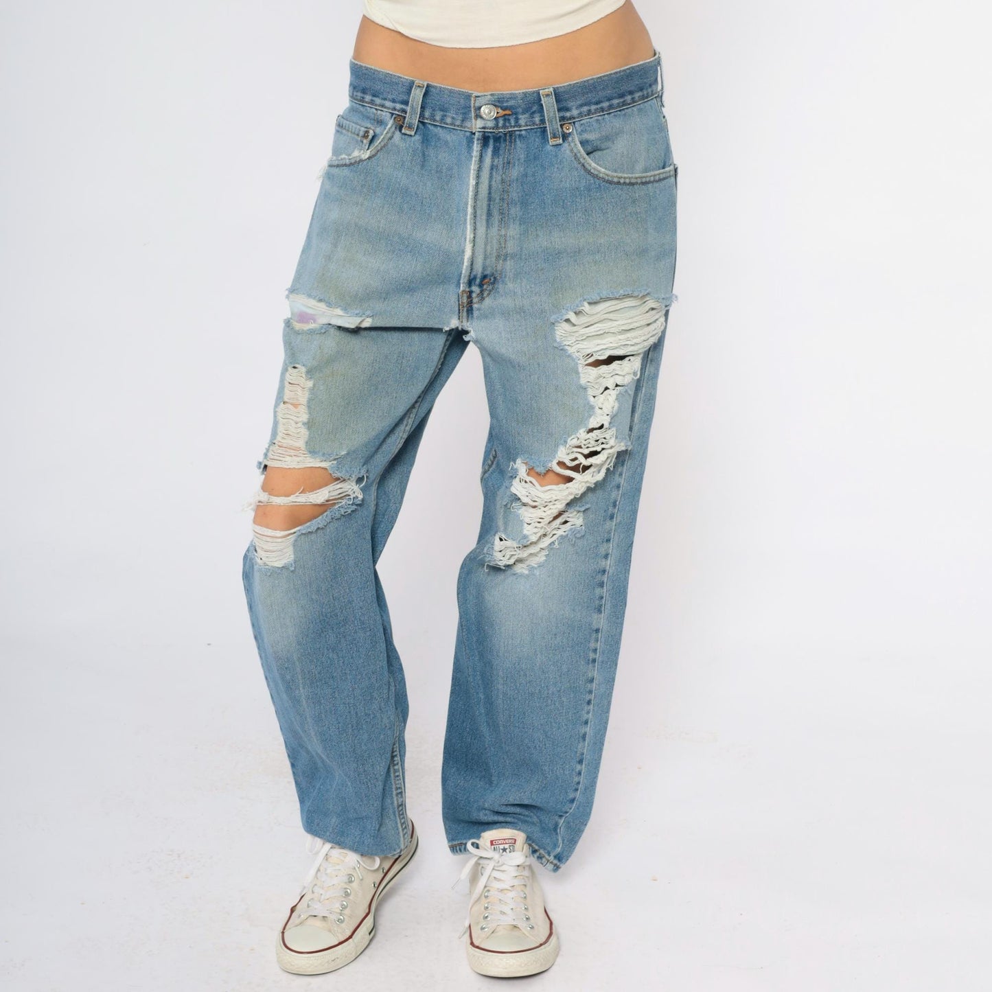 Y2K Levi's 550 Light Wash Distressed Jeans Ripped Thighs Relaxed Fit 34x29