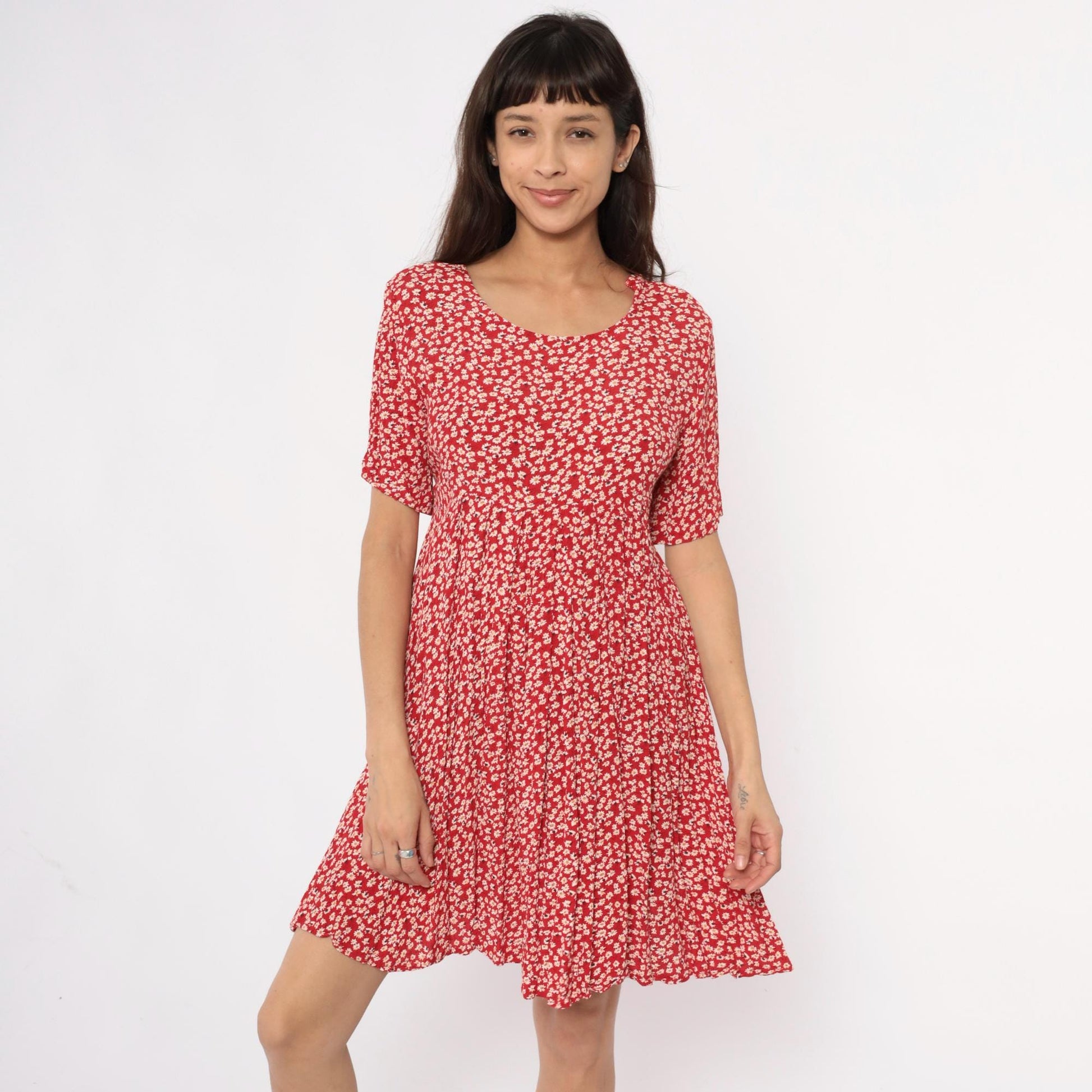 90s Red Daisy Mini Dress Rayon A-Line Scoop Neck Short Sleeve Medium M