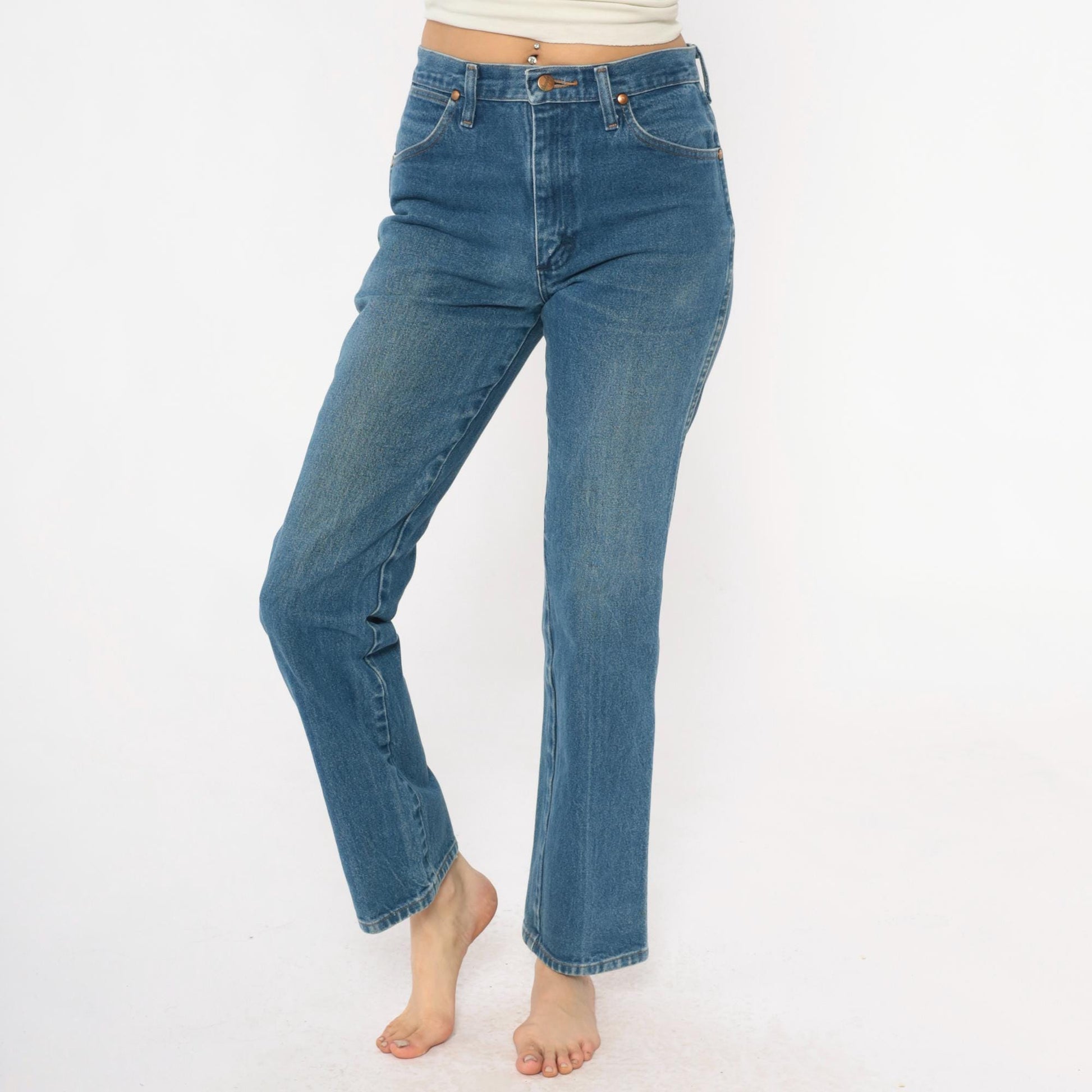 90s Wrangler High Rise Straight Leg Jeans Light Blue Denim 30x32