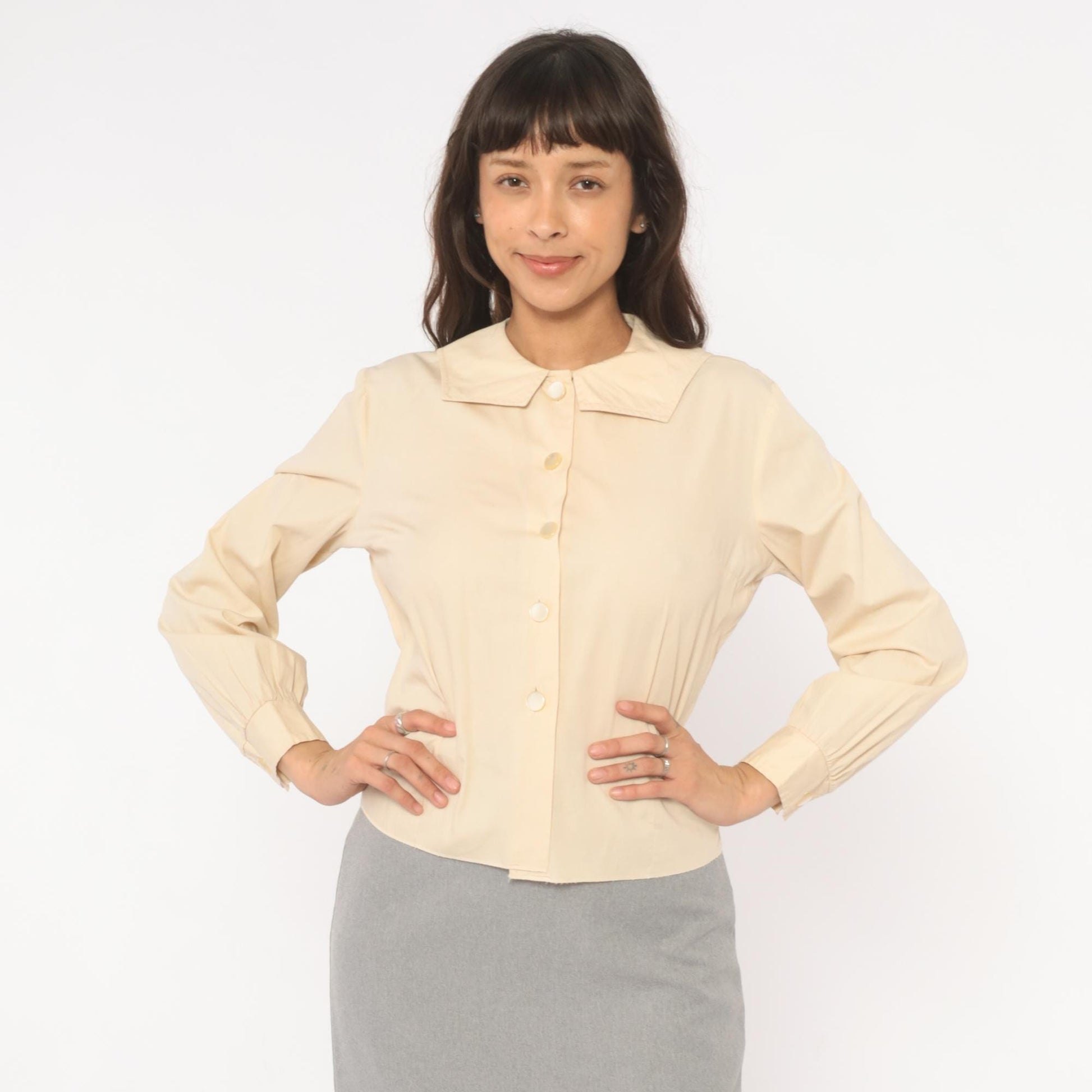 70s Fashionalit Cream Button Front Blouse Pointed Collar Puff Sleeve Medium