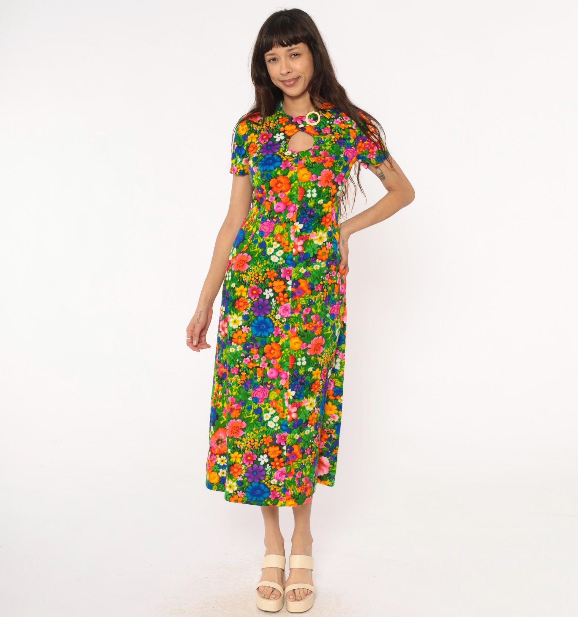 70s Floral Maxi Dress Keyhole Neckline Short Sleeve Cotton Rainbow Small