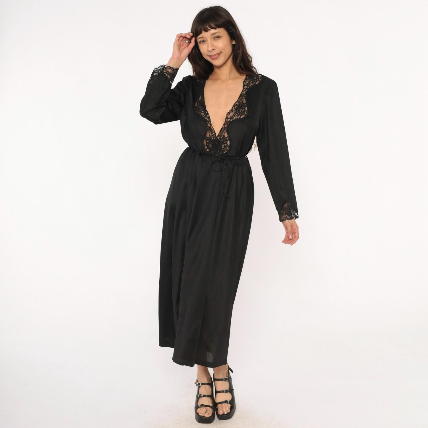 90s Cinema Etiole Black Lace Maxi Robe Long Sleeve Tie Waist Medium