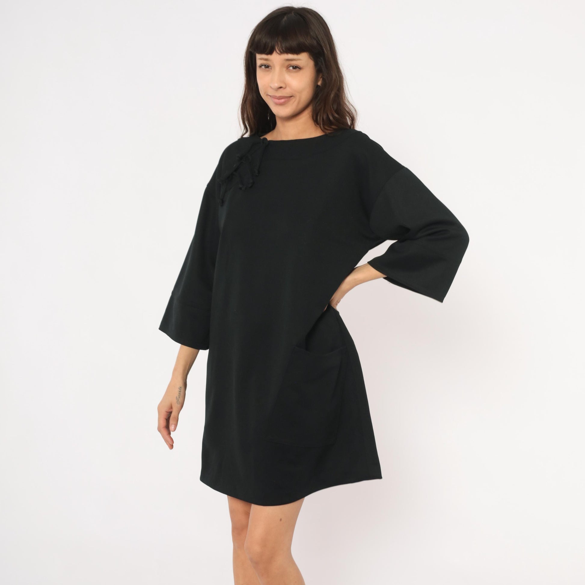 70s Black Shift Dress Lace-Up Neckline Bell Sleeve Patch Pockets Extra Large XL