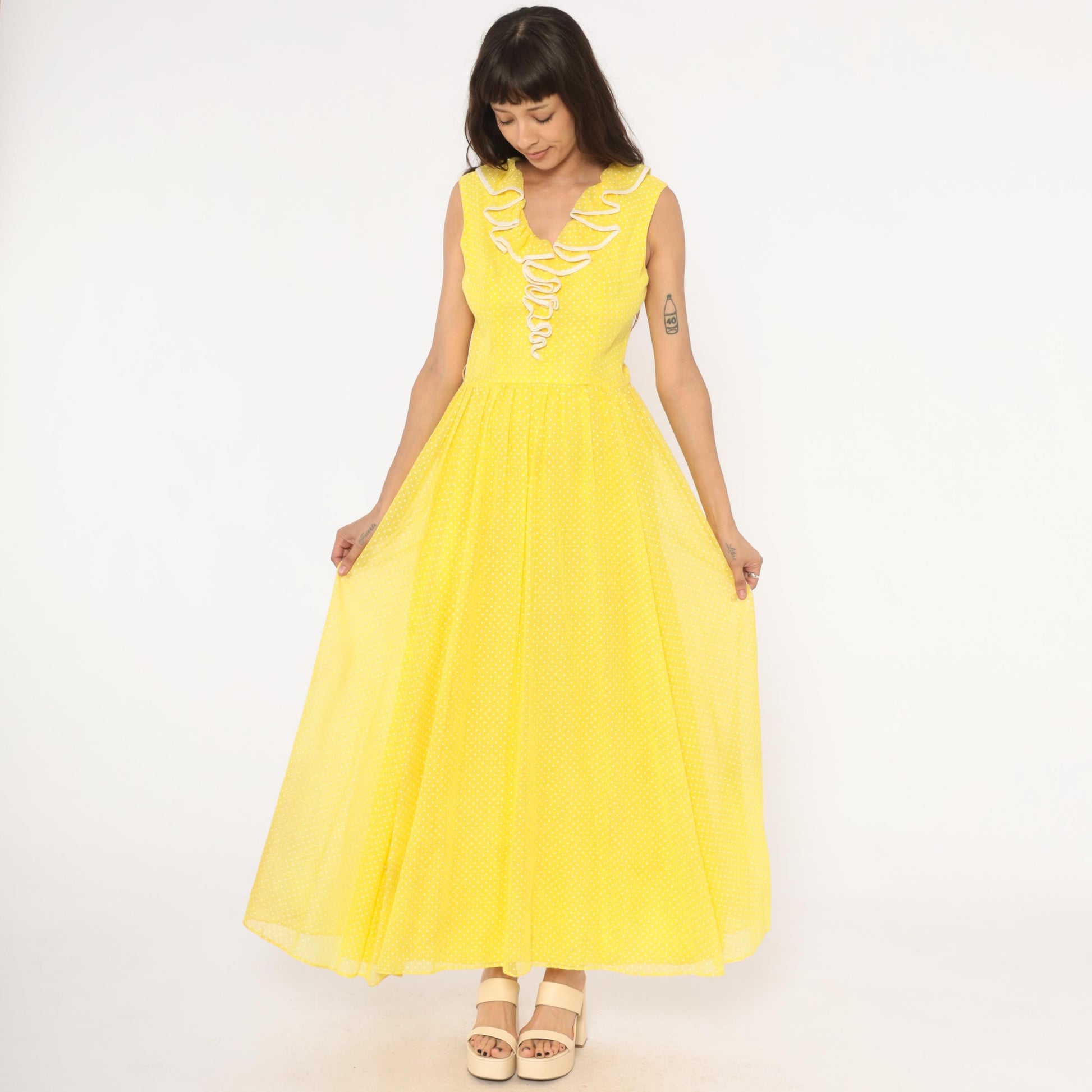 70s Miss Elliette Yellow Polka Dot Maxi Dress Ruffled V-Neck Medium M