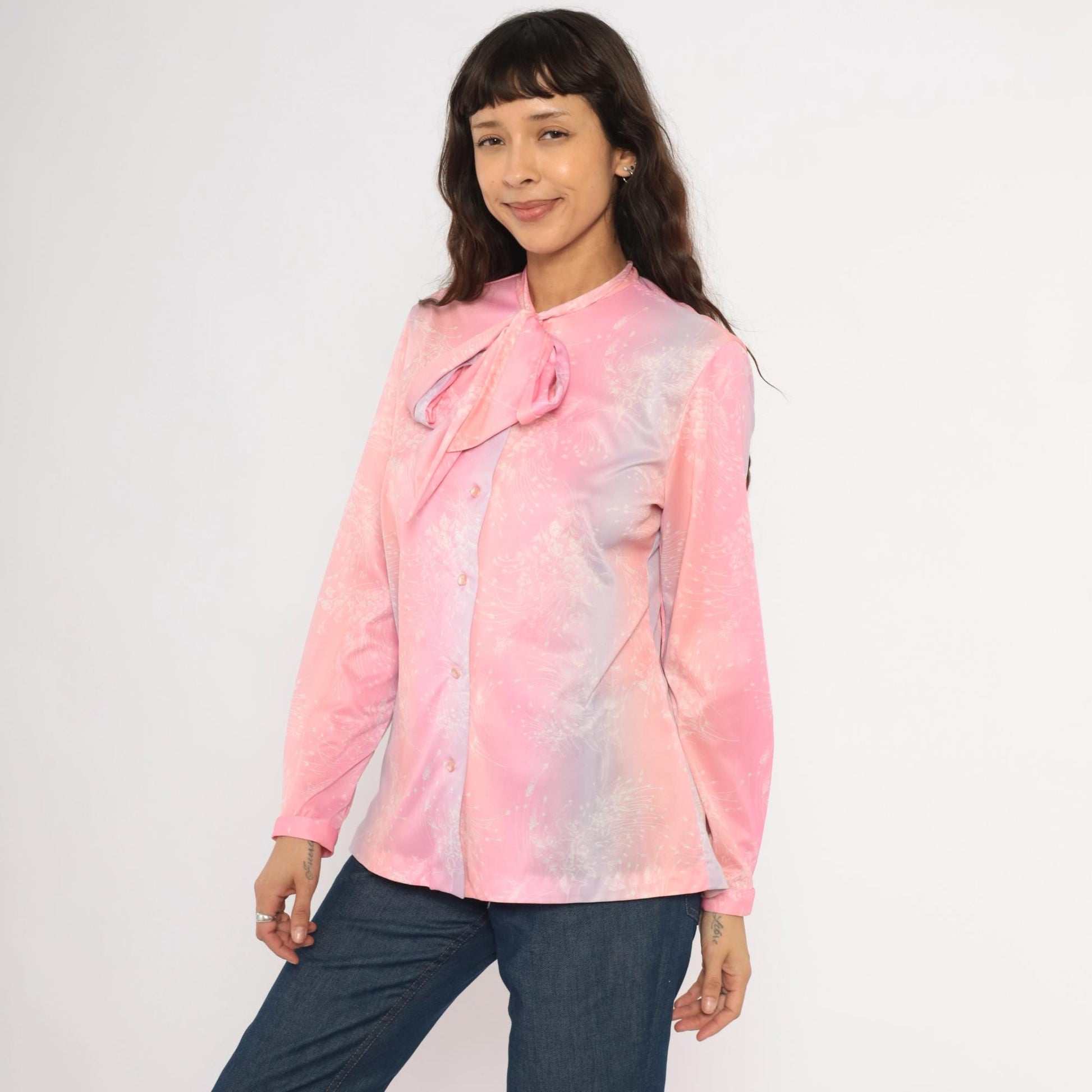70s Pink Lavender Floral Pussy Bow Blouse Pearl Snap Button Front Medium M
