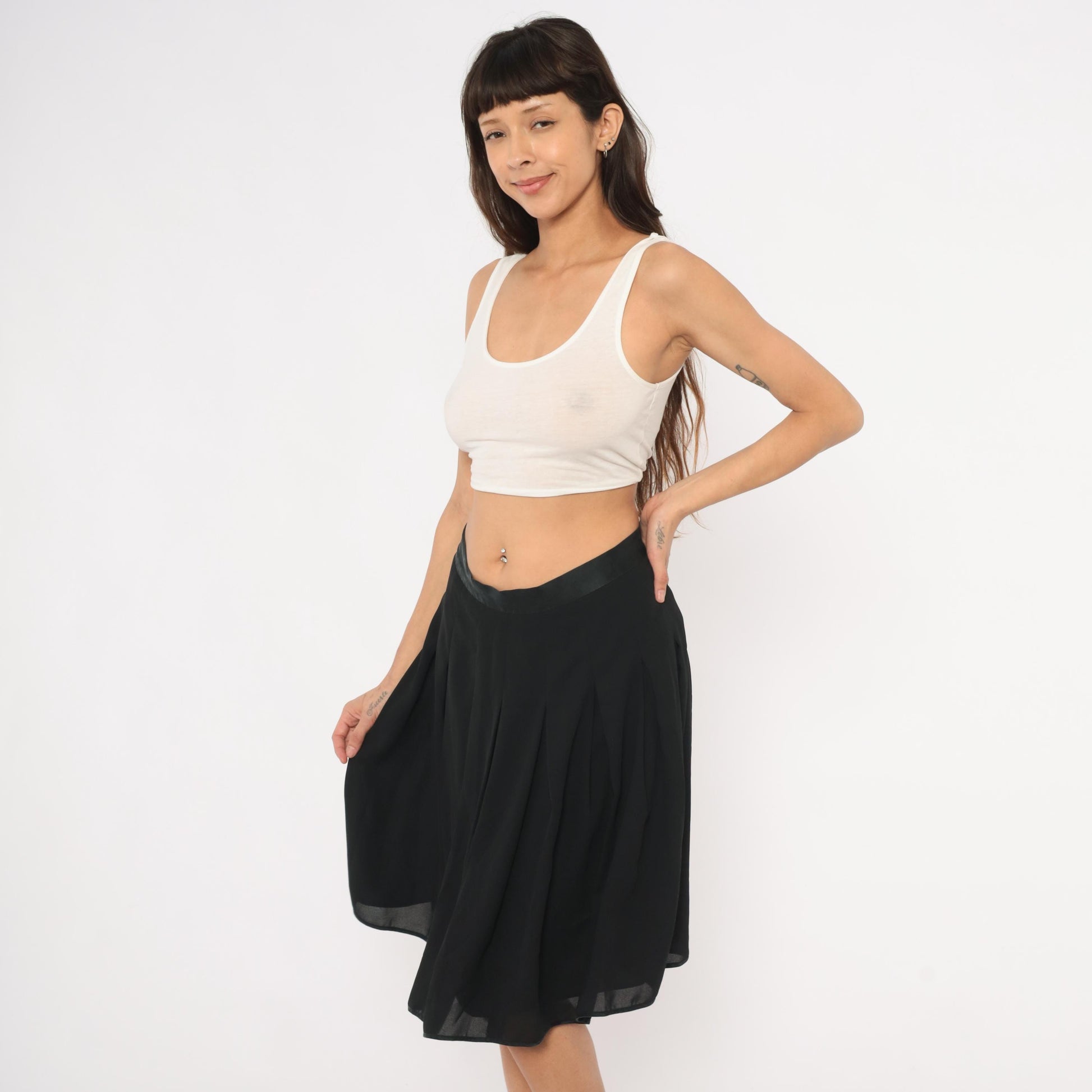 90s Liz Claiborne Black Pleated Knee Skirt A-Line Satin Waistband Large L