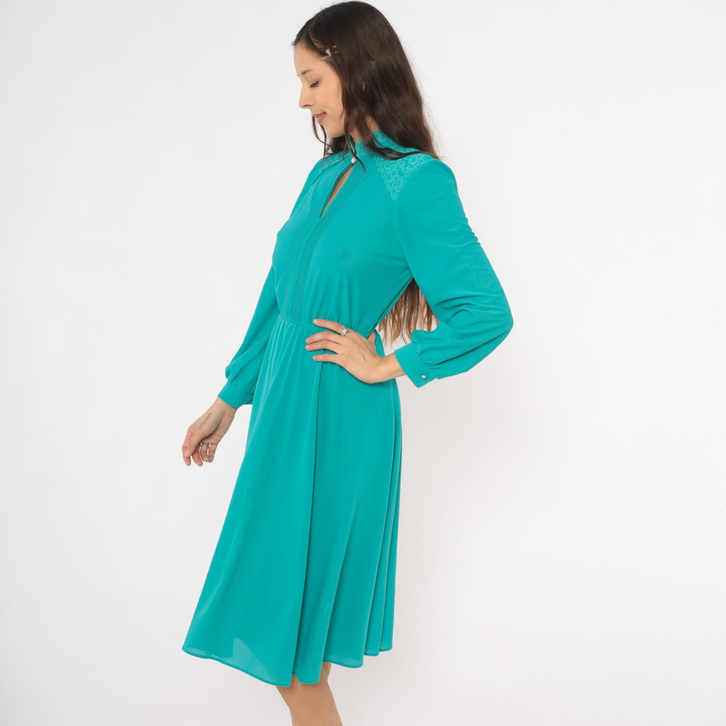 1970s Jane Baar Teal Knee-Length Dress Lace Collar Pintuck Bodice Small S