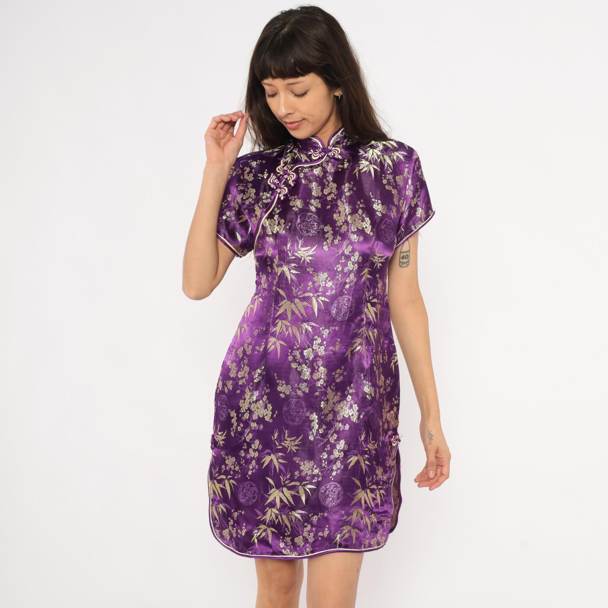 2000s Purple Gold Brocade Cheongsam Mandarin Collar Cap Sleeve Mini Small S
