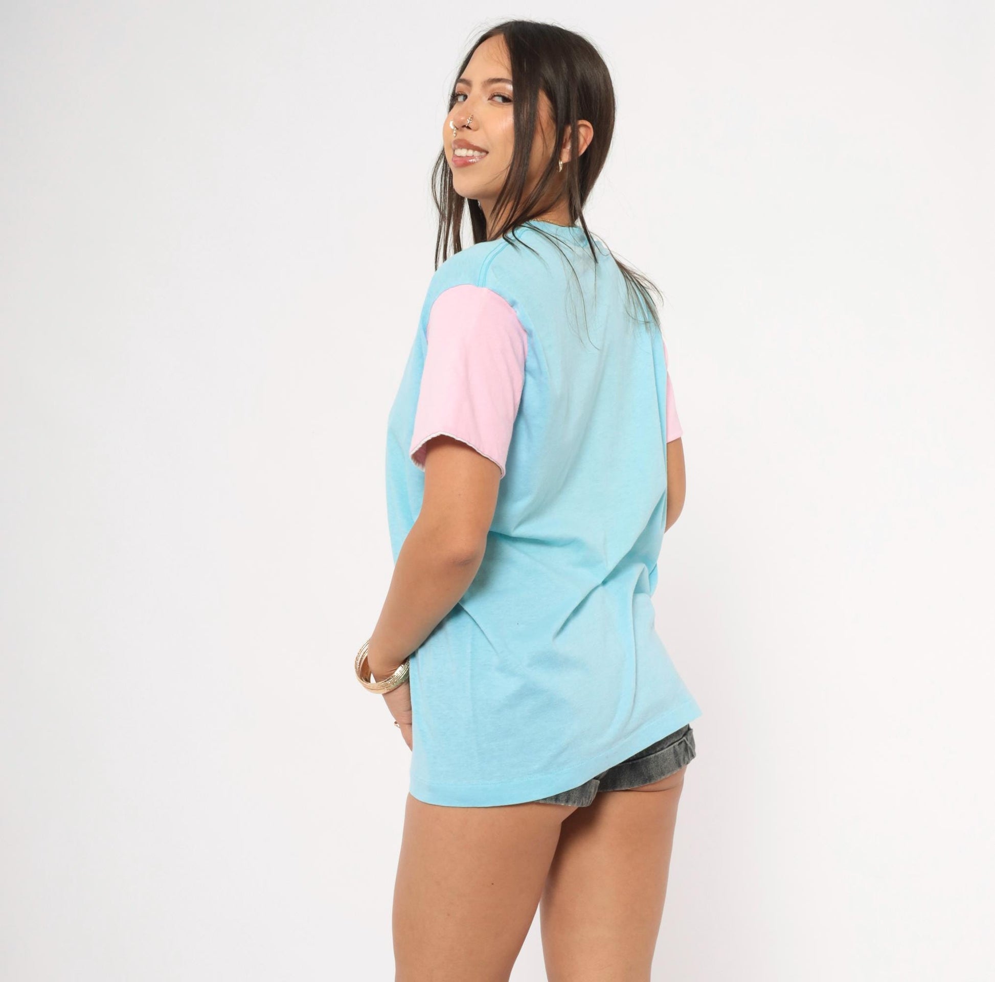 80s Puerto Rico Beach Club Colorblock Tee Baby Blue Pink Graphic Medium