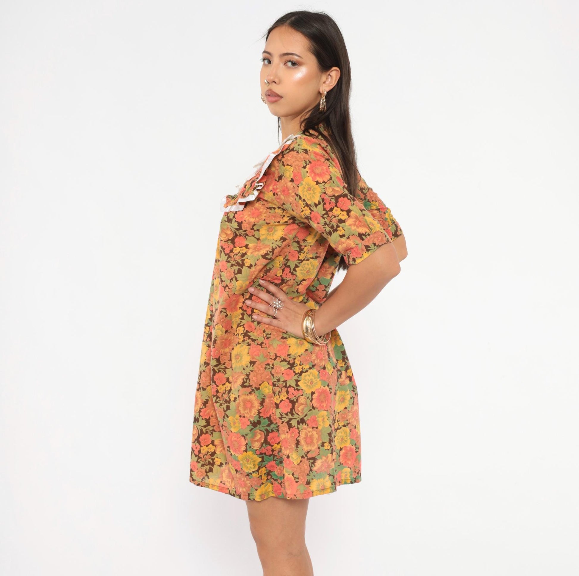 70s Floral Cotton Shift Dress Eyelet Lace Collar Brown Garden Print Mini Medium M