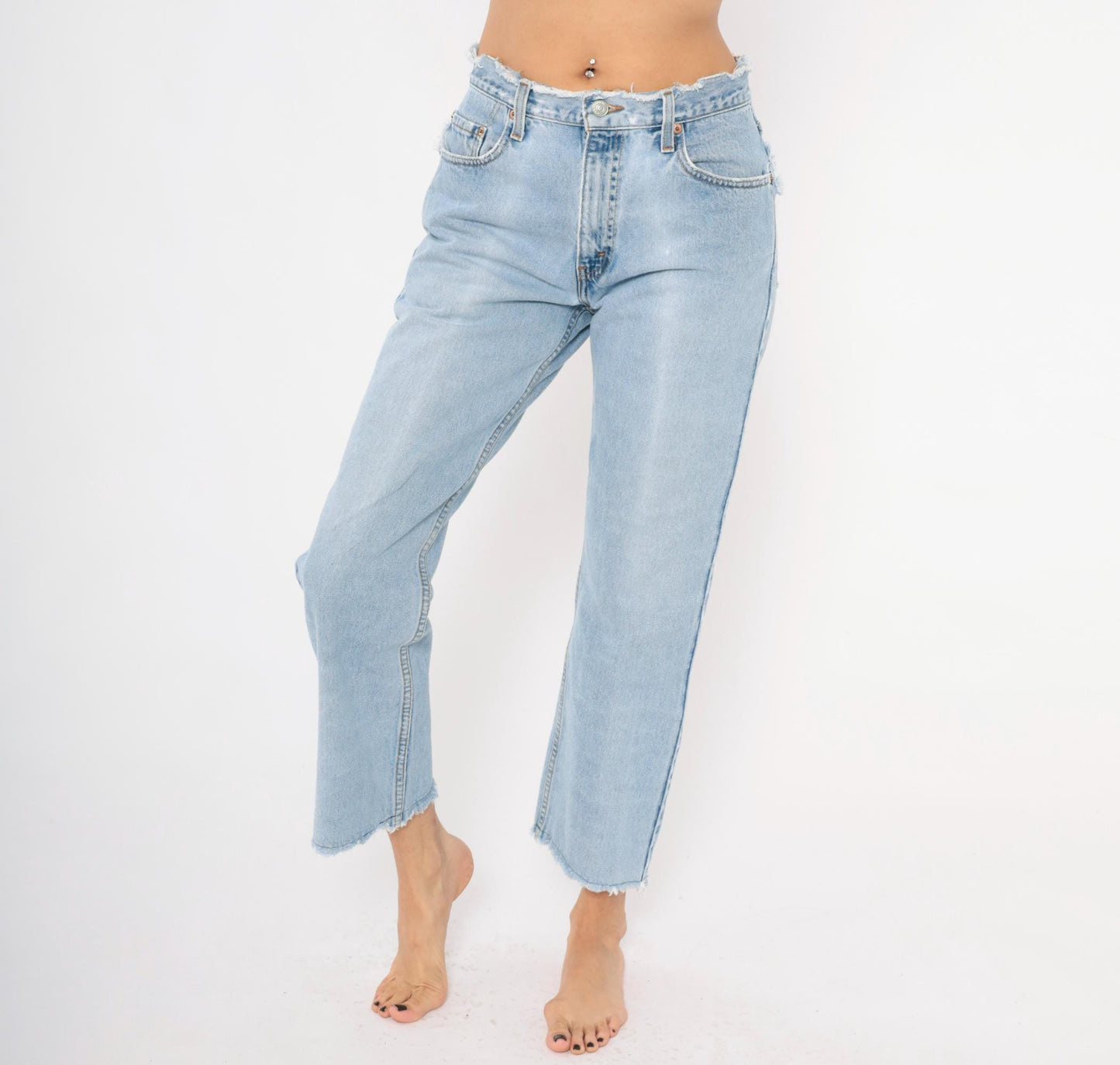 90s Levi's Cropped Jeans Light Wash Raw Hem Distressed Ankle Blue Denim 30x28