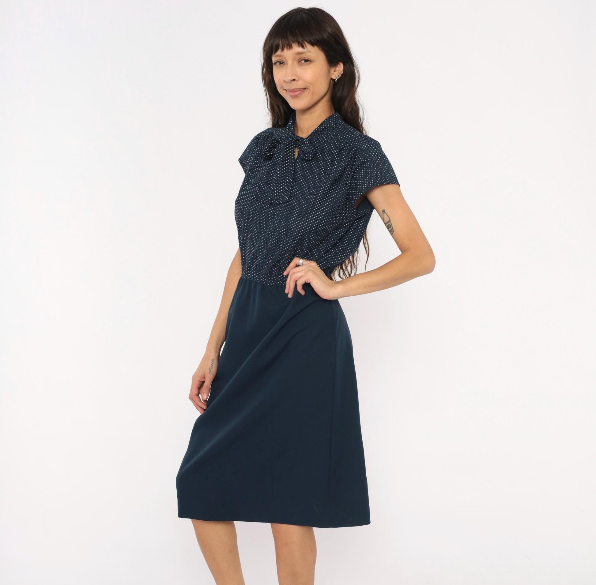 70s Navy White Polka Dot Bow Neck Dress Cap Sleeve Knee-Length Medium