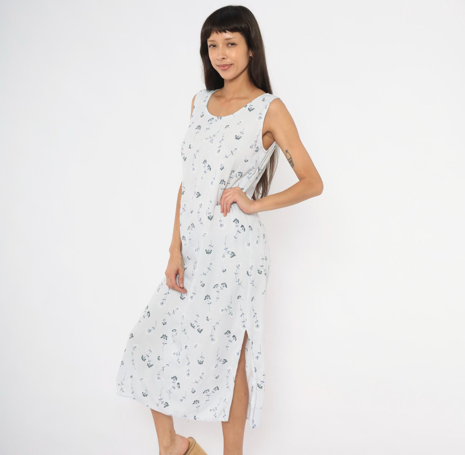 90s Notations Floral Maxi Dress White Navy Wildflower Sleeveless Medium