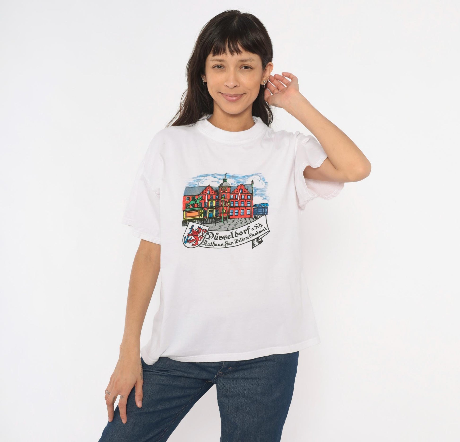 90s B & C Düsseldorf Rathaus Graphic Tee White Cotton Crew Neck Large L