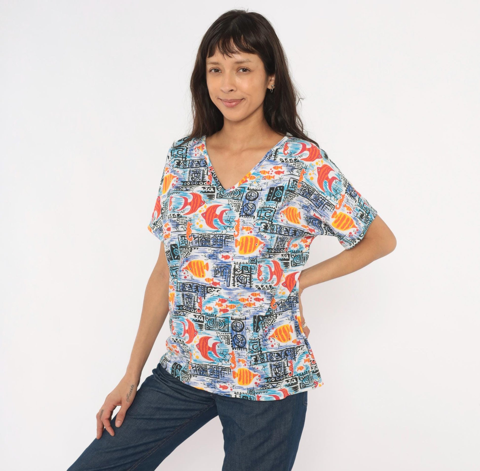 90s Barnett Tropical Fish Print Cotton Tee V-Neck Angelfish Seahorse Blue Orange Large L