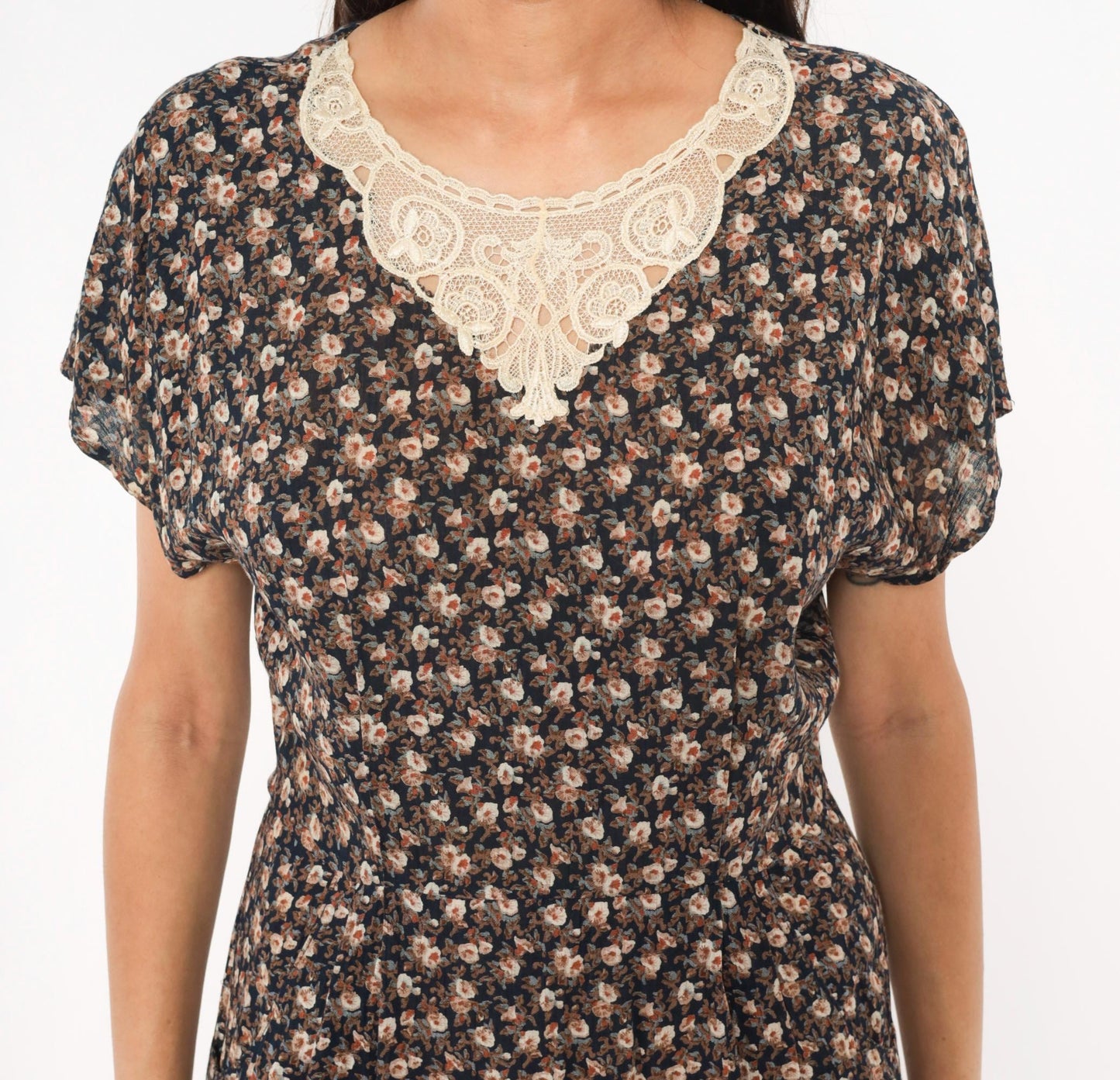90s E.D. Michaels Navy Ditsy Floral Midi Dress Crochet Collar Small