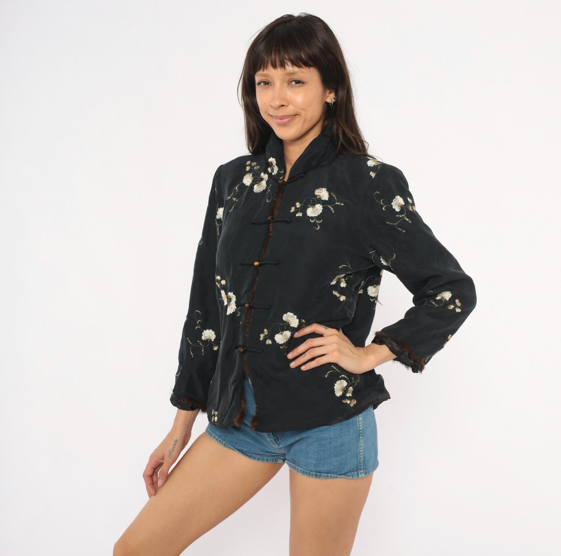 90s Esme Black Silk Jacket Embroidered Floral Mandarin Collar Quilted Small S