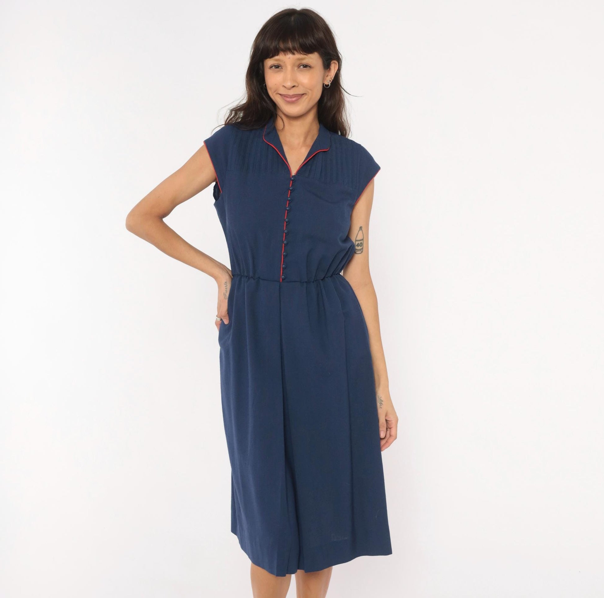 80s Leslie Fay Navy Pintuck Shirtdress Red Piping V-Neck Knee-Length Small Medium