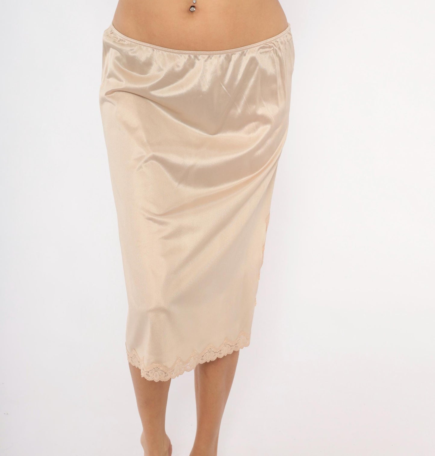 70s Sears Beige Half Slip Scalloped Lace Trim Nylon Medium