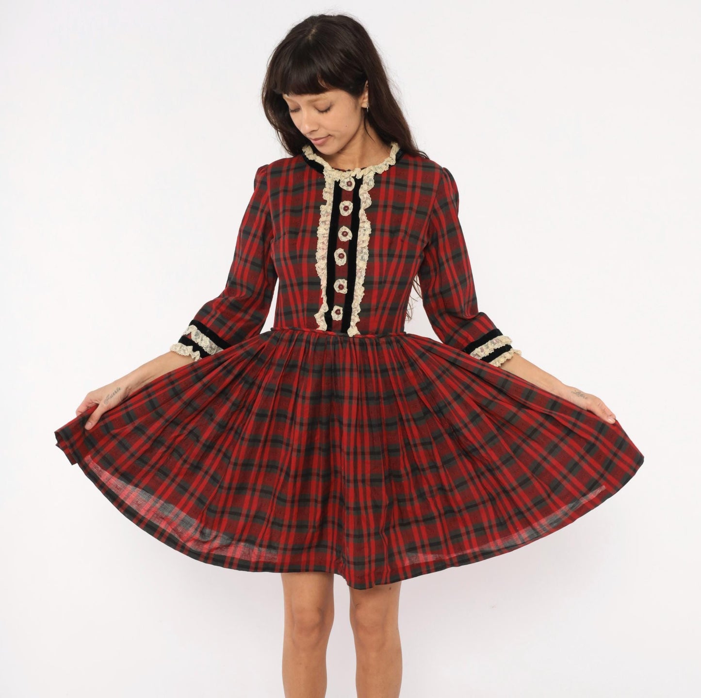 1960s Red Black Plaid Mini Dress Puff Sleeve Lace Trim Cotton Small S