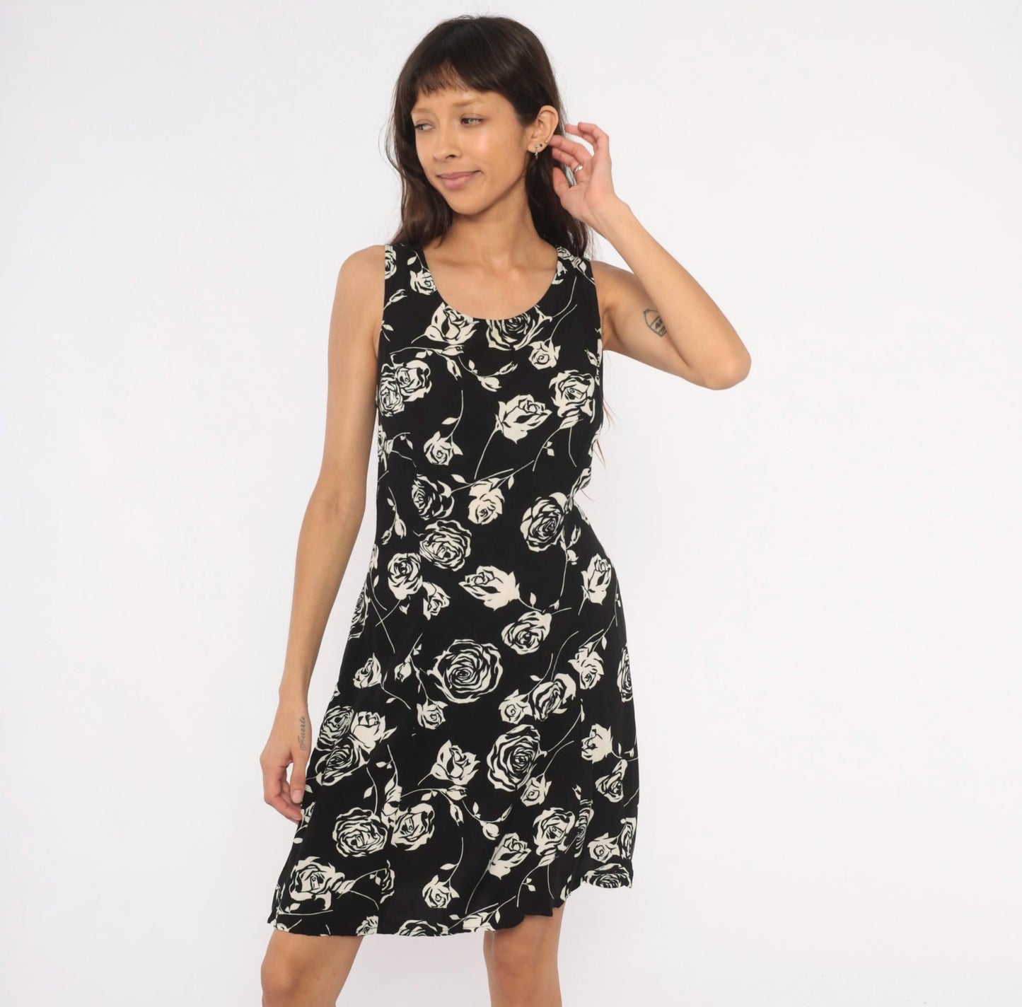 90s Expressions Rose Print Sundress Black Cream Floral Knee-Length Medium M