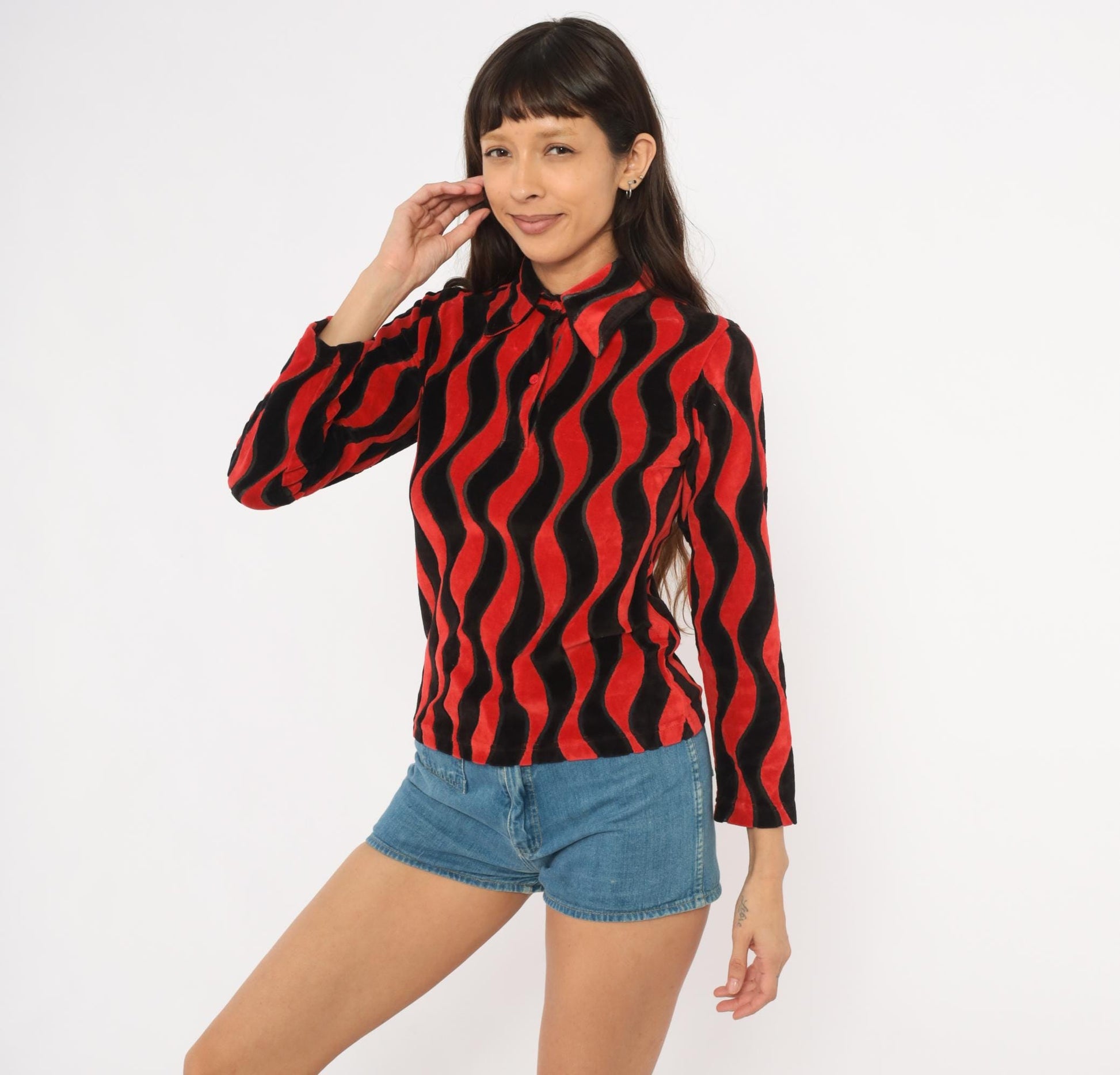 Y2K Psychedelic Wave Collared Shirt Red Black Wavy Stripe Long Sleeve Extra Small