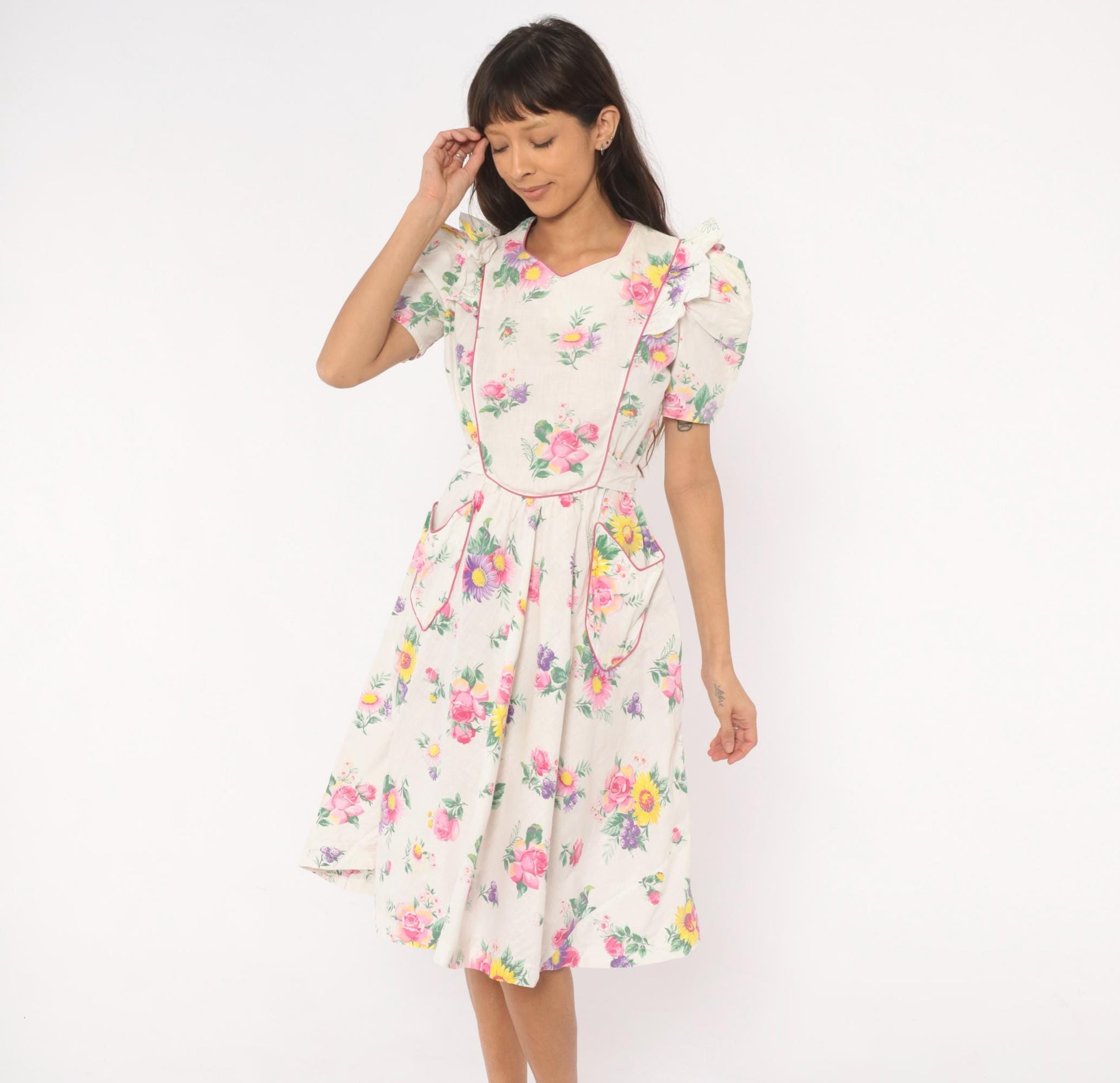 1950s Floral Cotton Dress Puff Sleeve V-Neck Pink White Rose Print Medium